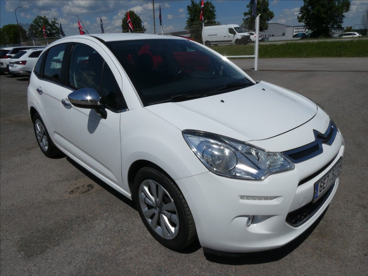 Citroën C3, 1,2 i 60kW klima,závěs,2x kola