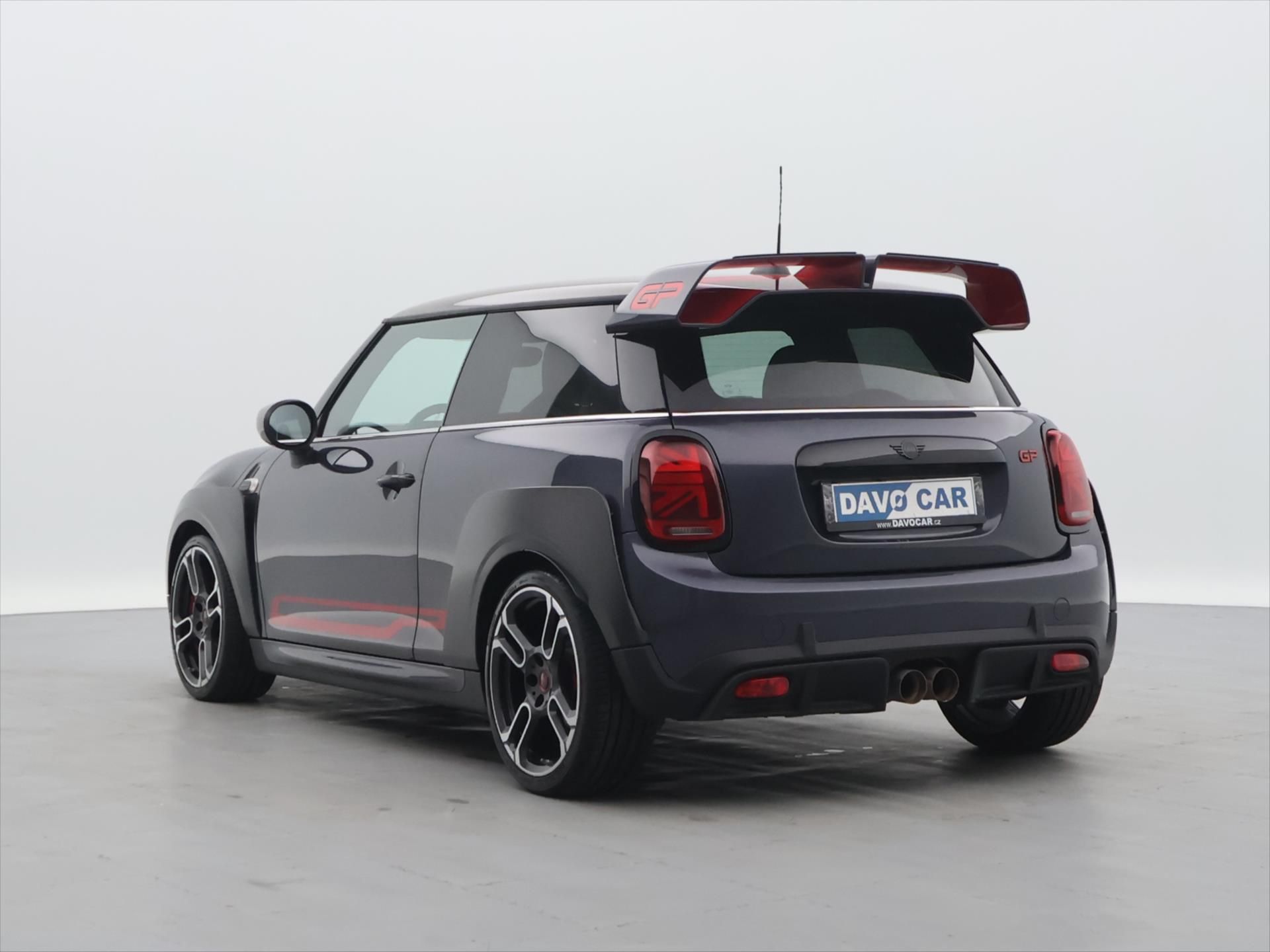Mini Cooper, 2,0 225kW JCW GP1417 CZ DPH - fotka 5
