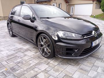 VII R, 2.0TSi,221kw,4x4