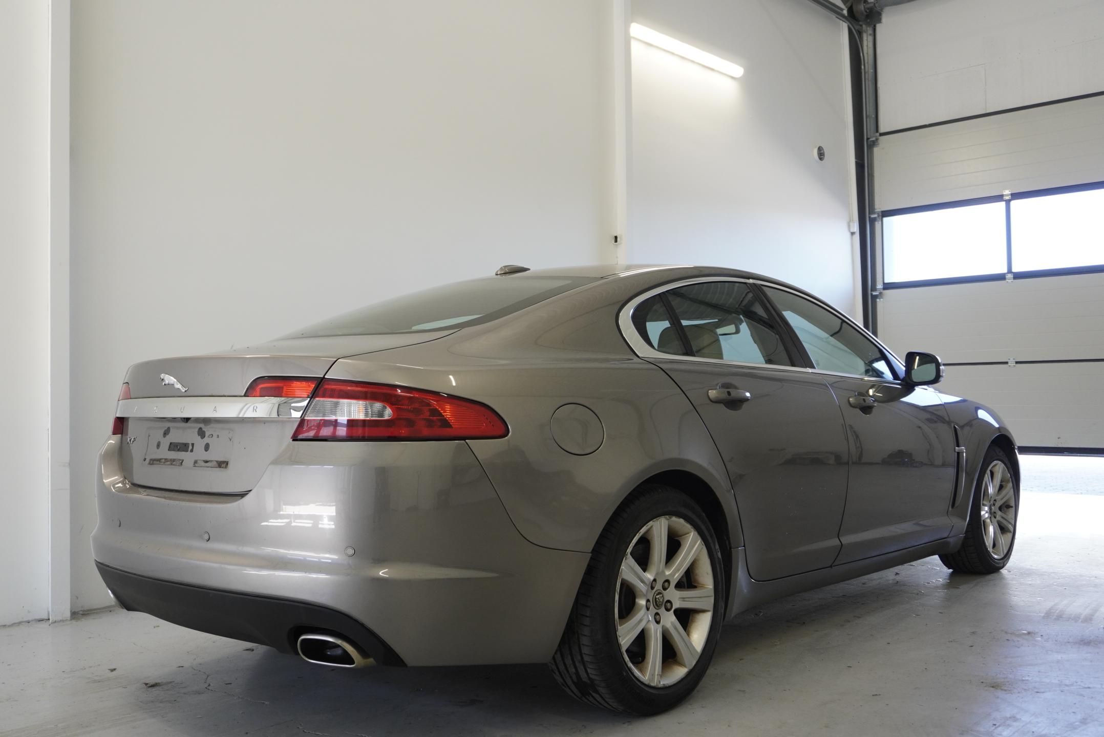 Jaguar XF, 4.2 V8 PREMIUM LUXURY - fotka 5
