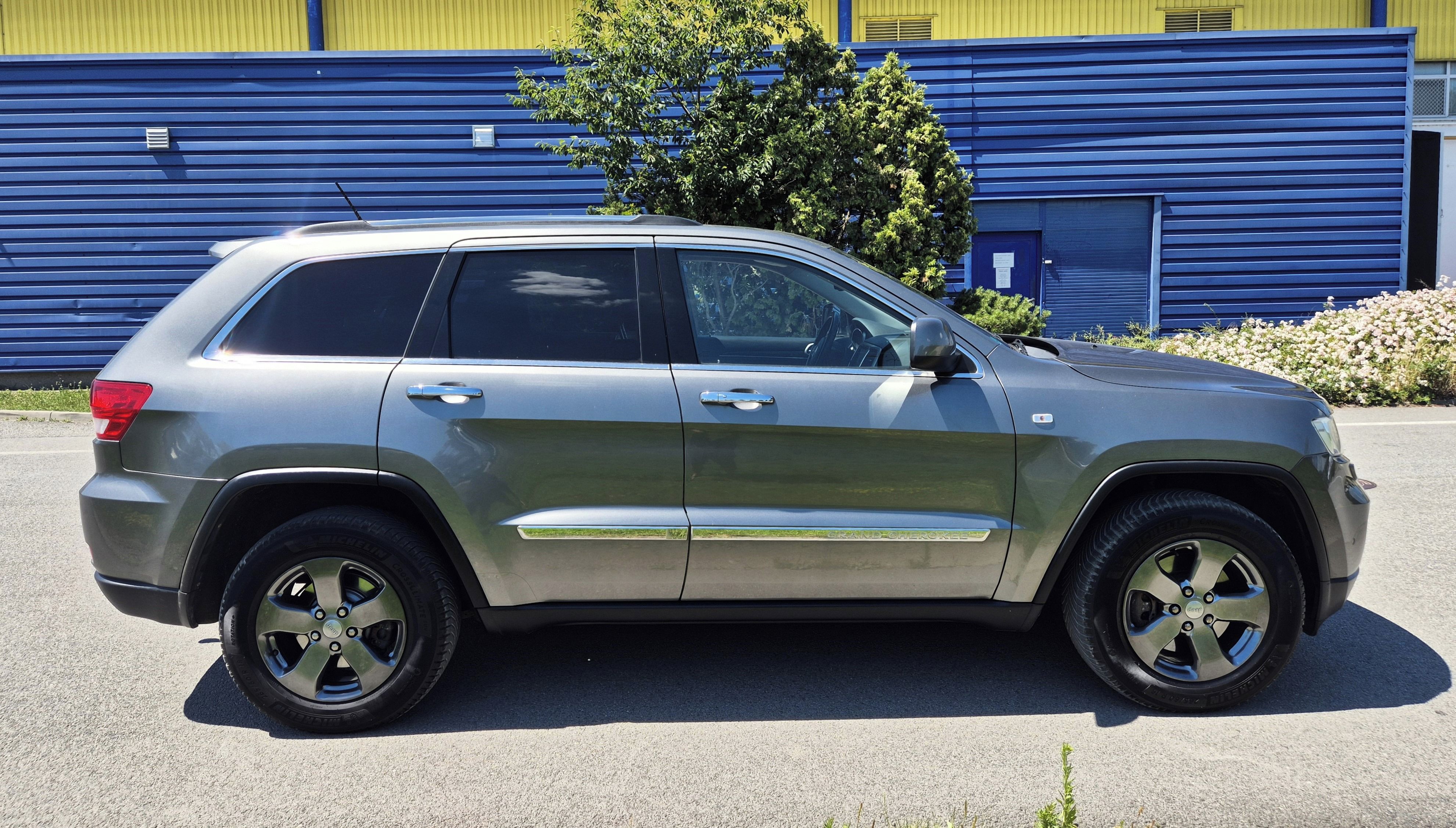 Jeep Grand Cherokee, 3.0CRD 177KW OVERLAND - fotka 4