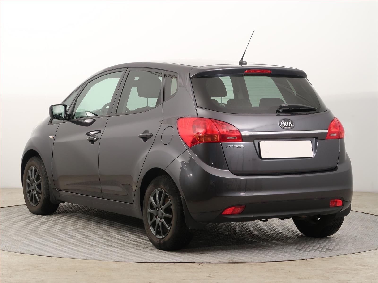 Kia Venga, 1.4 CVVT, ČR,1.maj, Serv.kniha - fotka 4