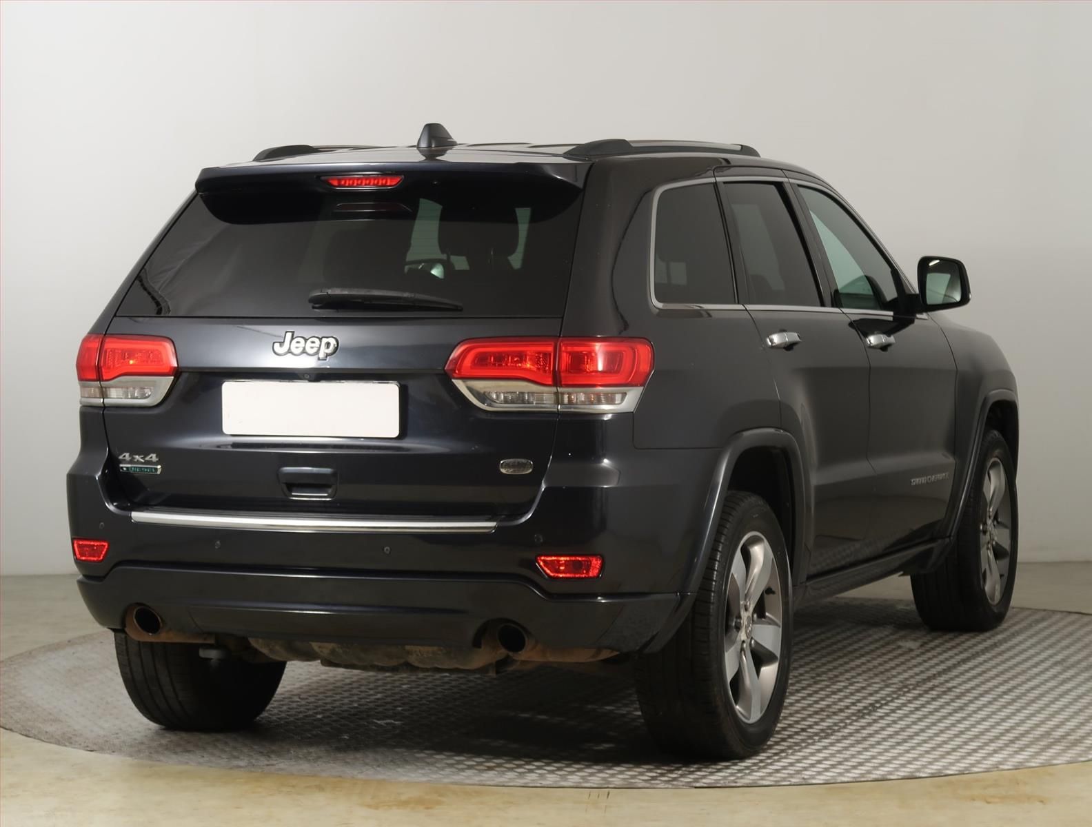 Jeep Grand Cherokee, 3.0 CRD, Overland, 4X4 - fotka 5