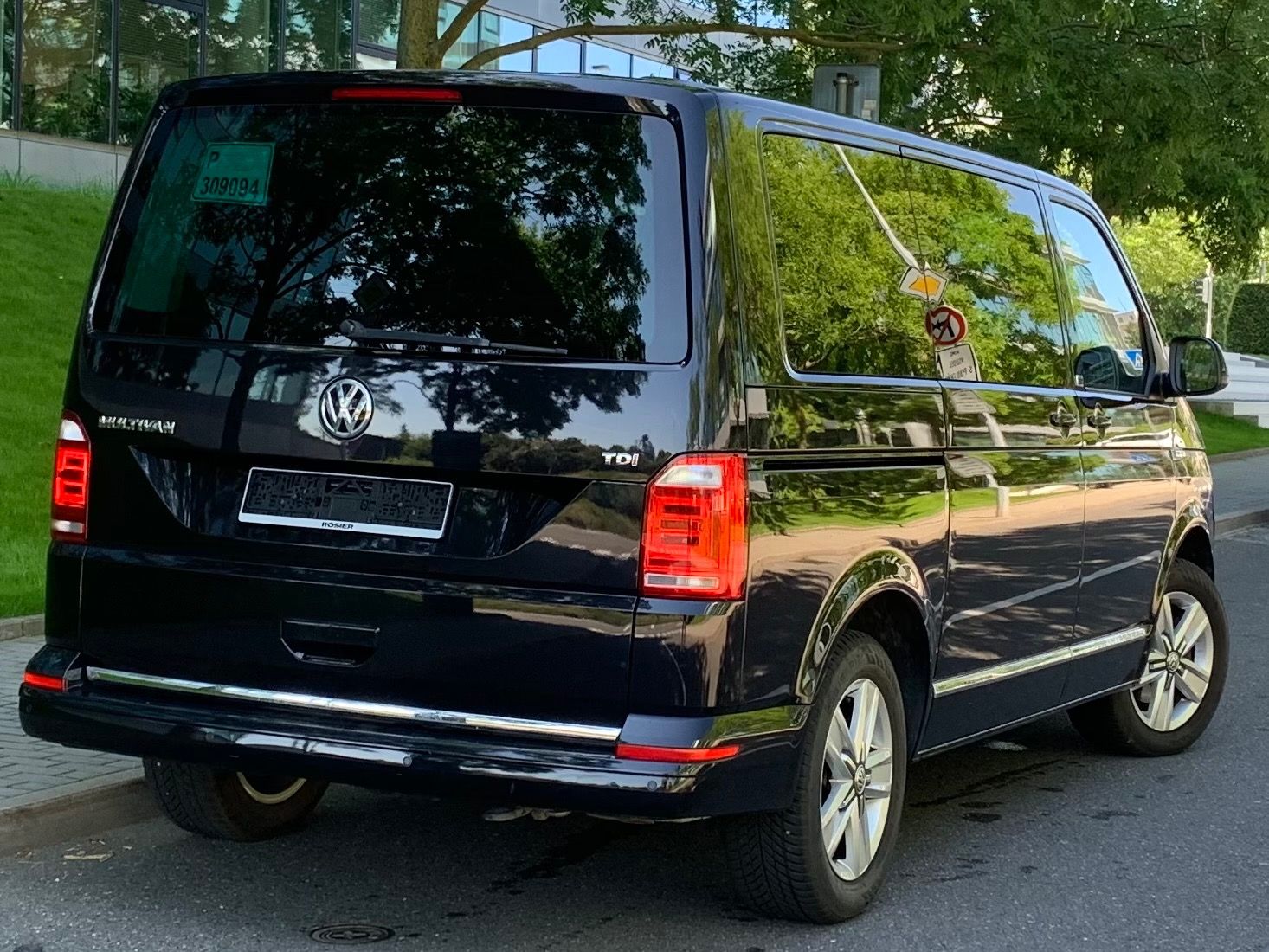 Volkswagen Multivan, 2.0tdi 110kw, GENERATION SIX - fotka 4