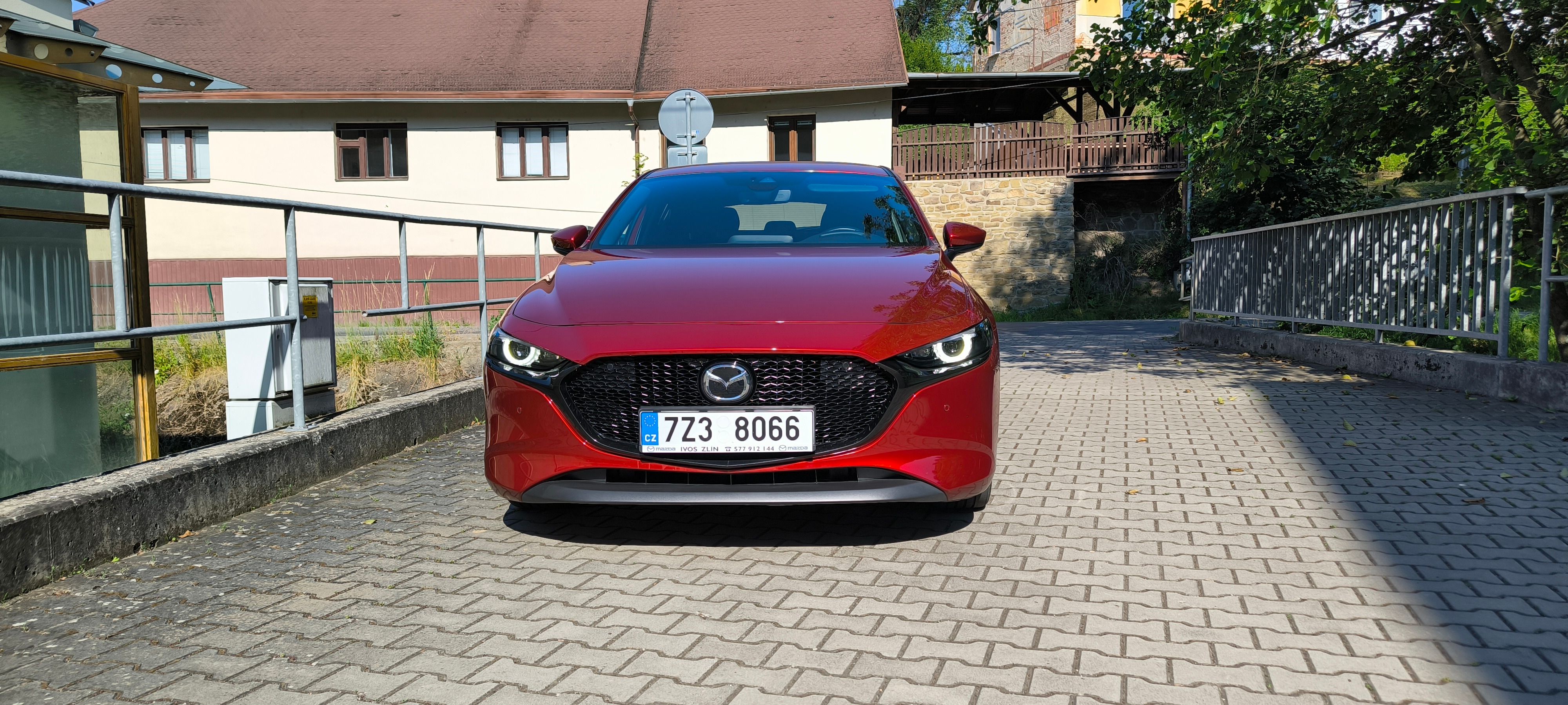Mazda 3, Mazda 3 HB 2.0 e-SKYACTIV X186 - fotka 2