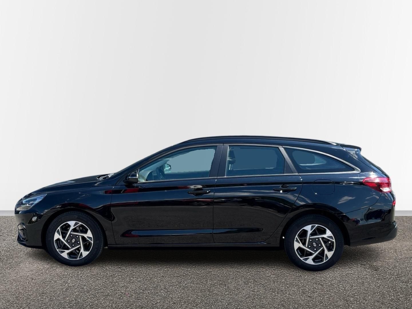 Hyundai i30, 1.5 T-GDI / 103 kW MHEV Smart - fotka 3