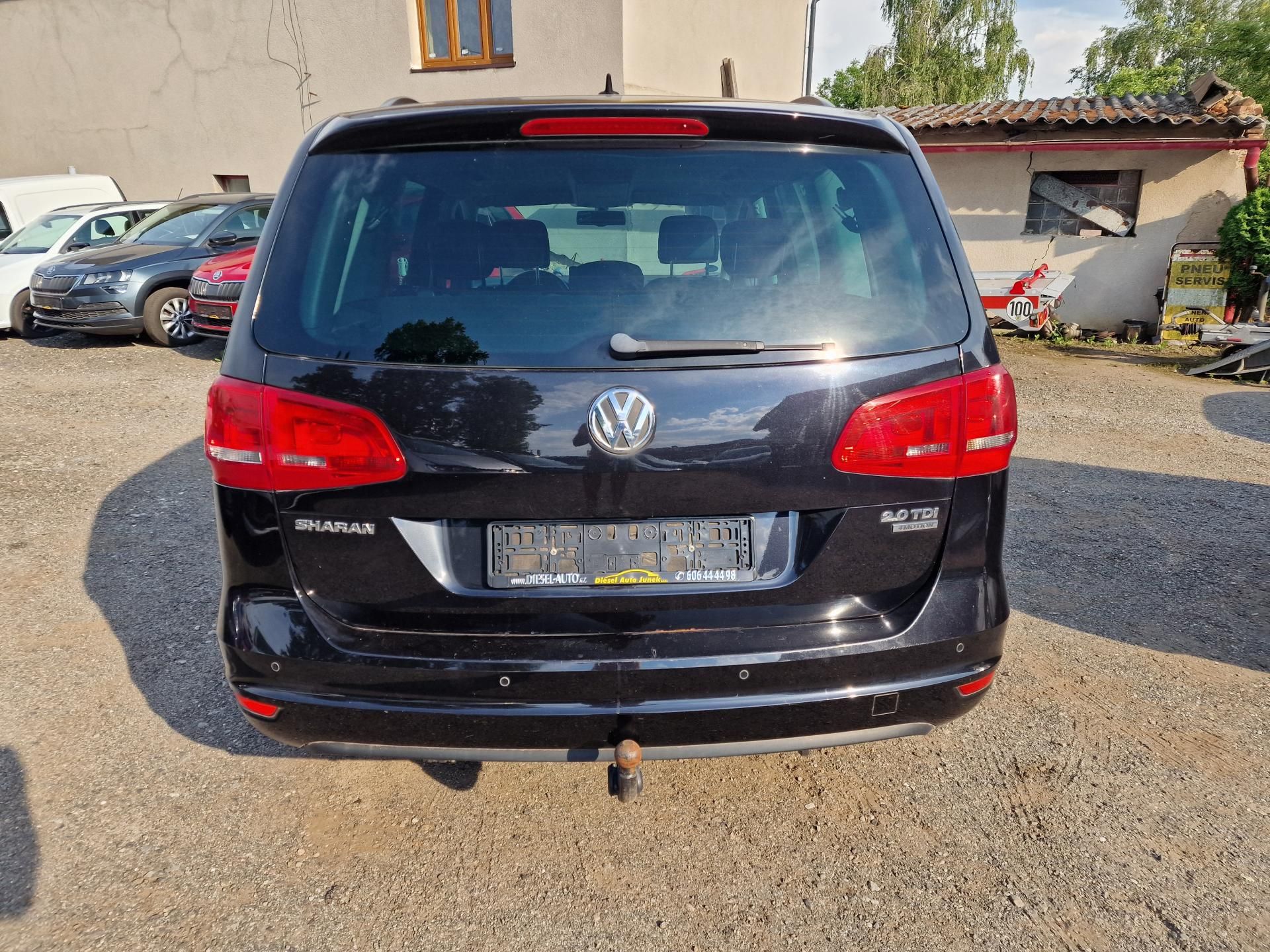Volkswagen Sharan, 2,0TDI 4MOTION 7MÍST TAŽNÉ - fotka 5