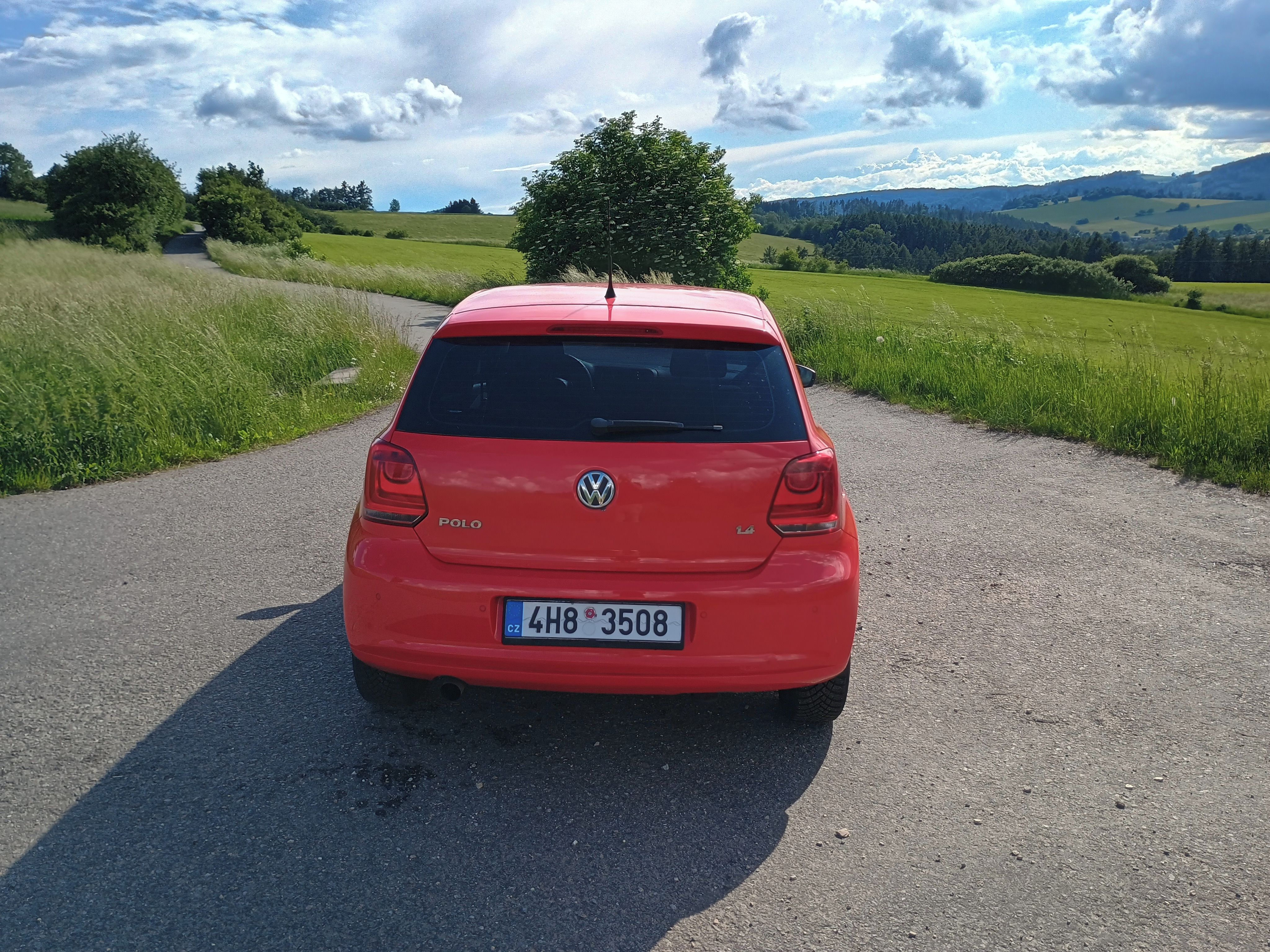 Volkswagen Polo, VW Polo 1,4 63 kW automat - fotka 4