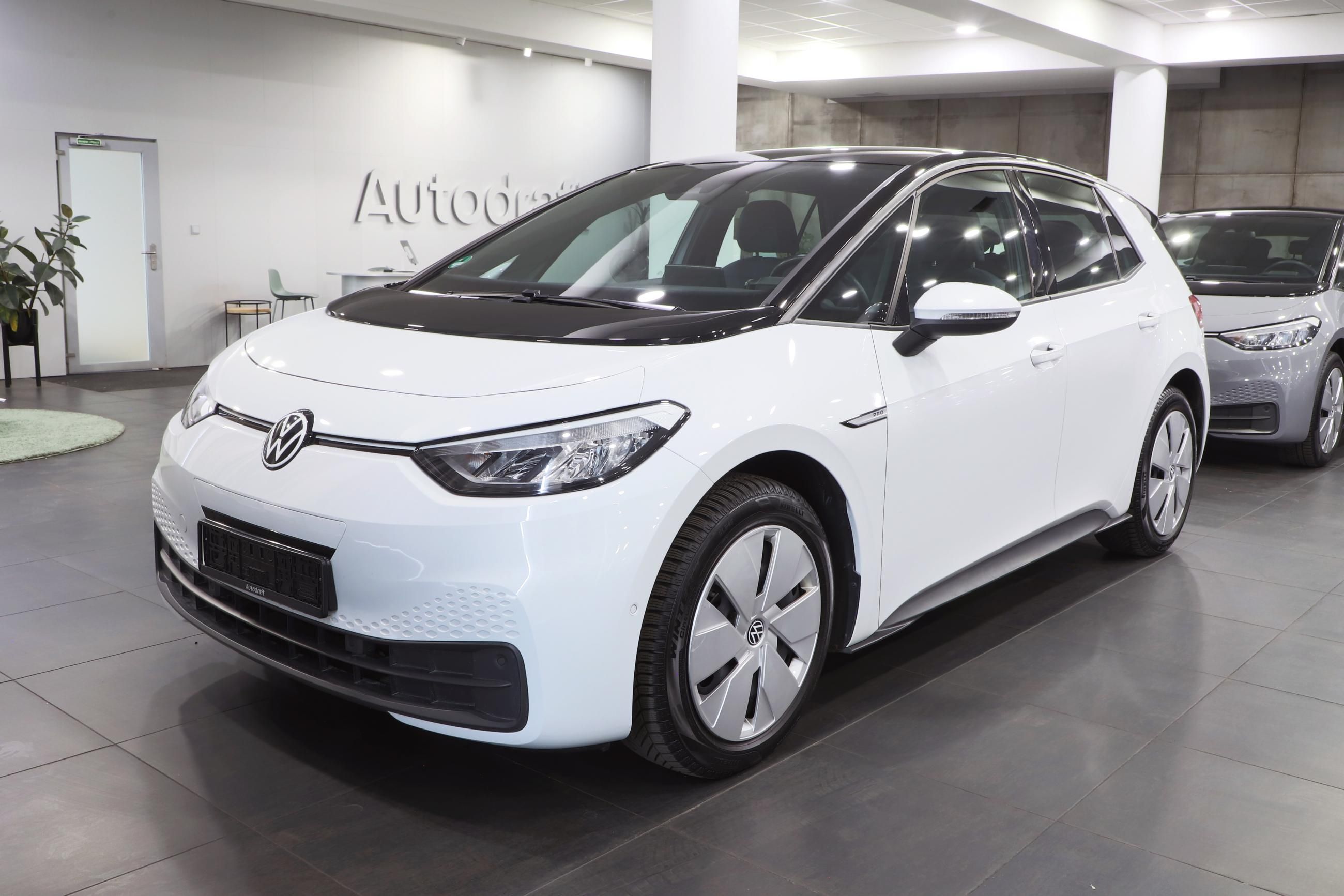 Volkswagen ID.3, ID.3 Pro 150kW SOH 95.5% - fotka 2