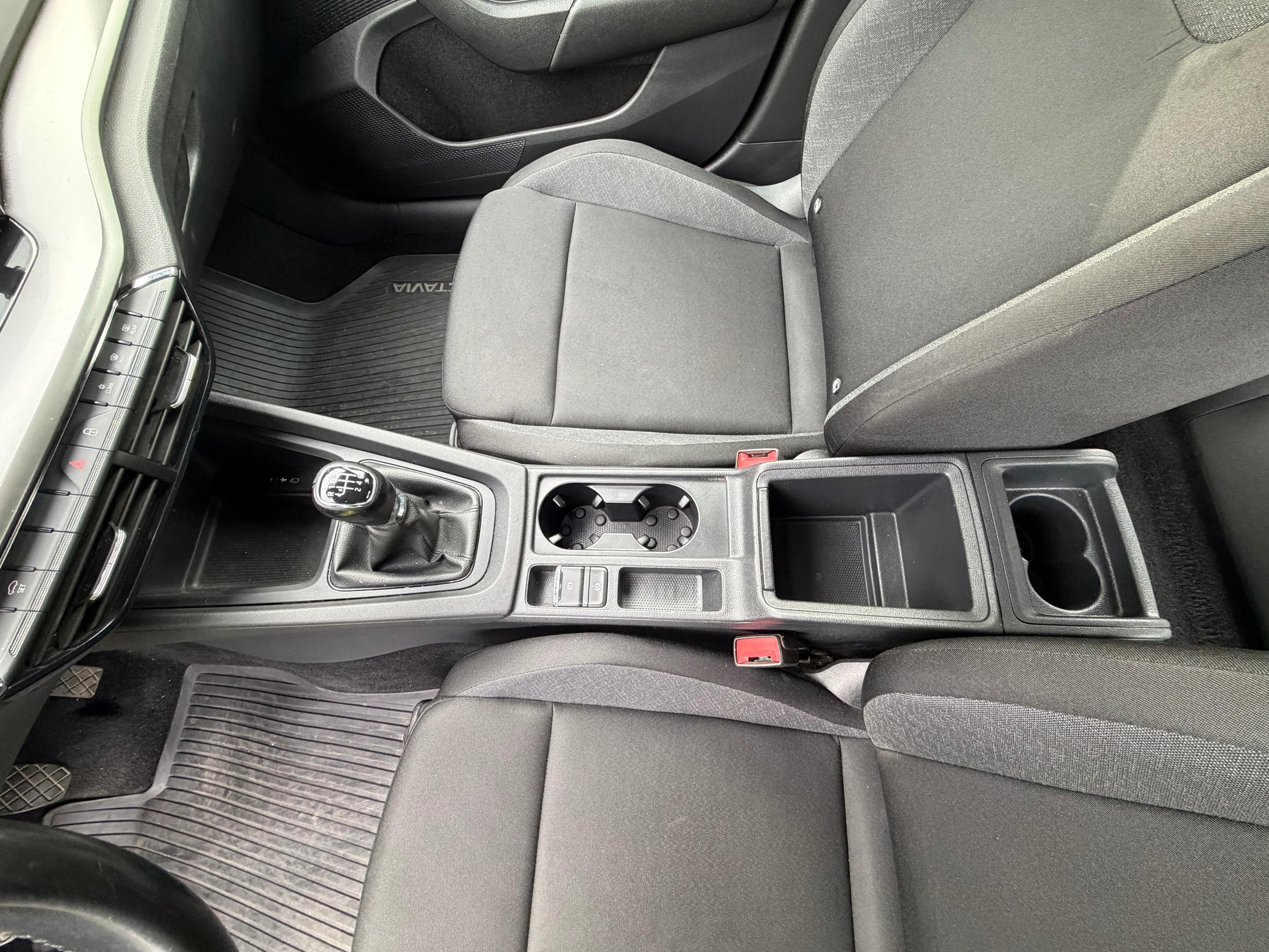 Škoda Octavia, Octavia 2.0 TDI - fotka 4