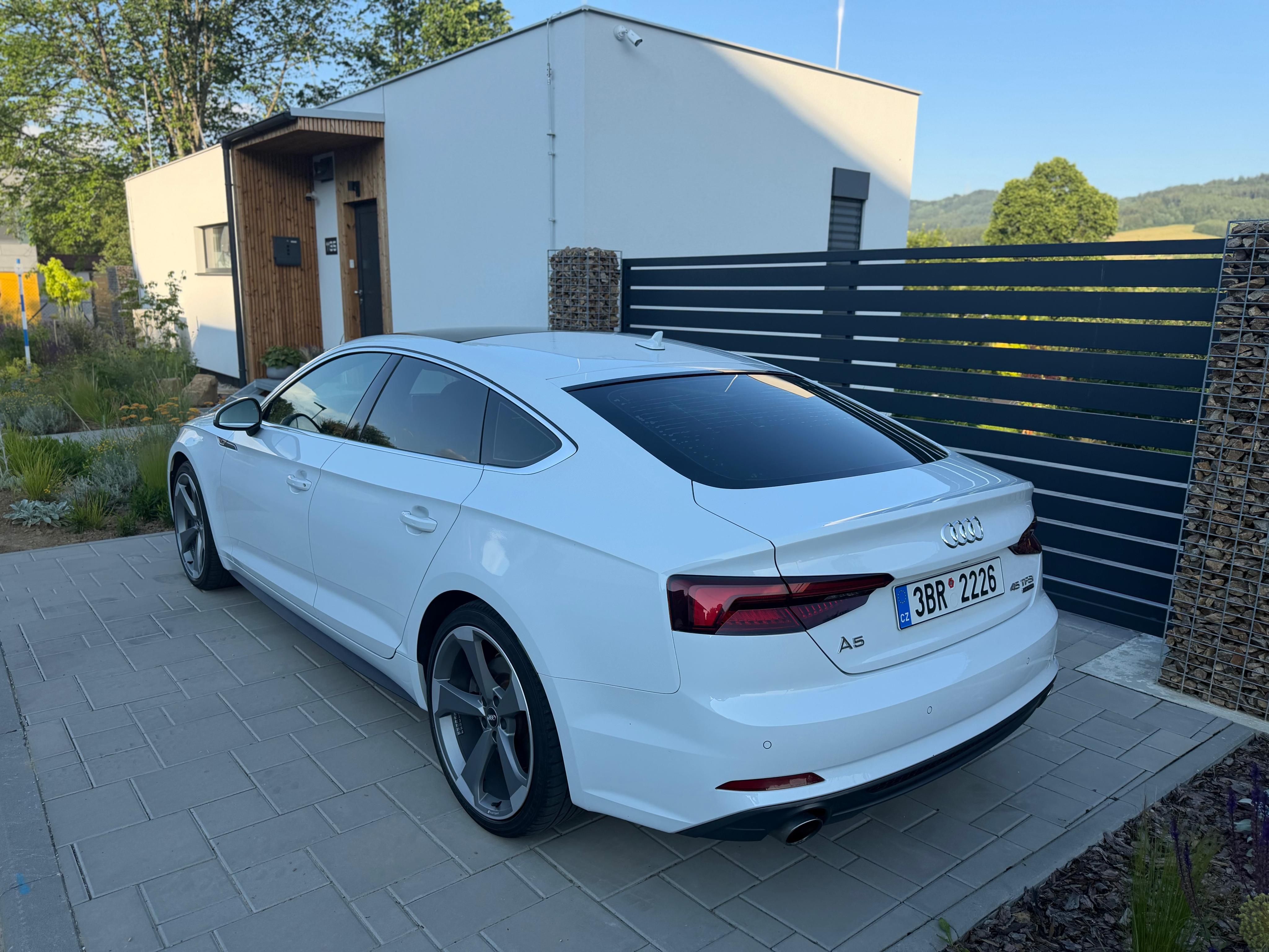 Audi A5, 2.0 TFSI 180 kW Quattro,S-line - fotka 3
