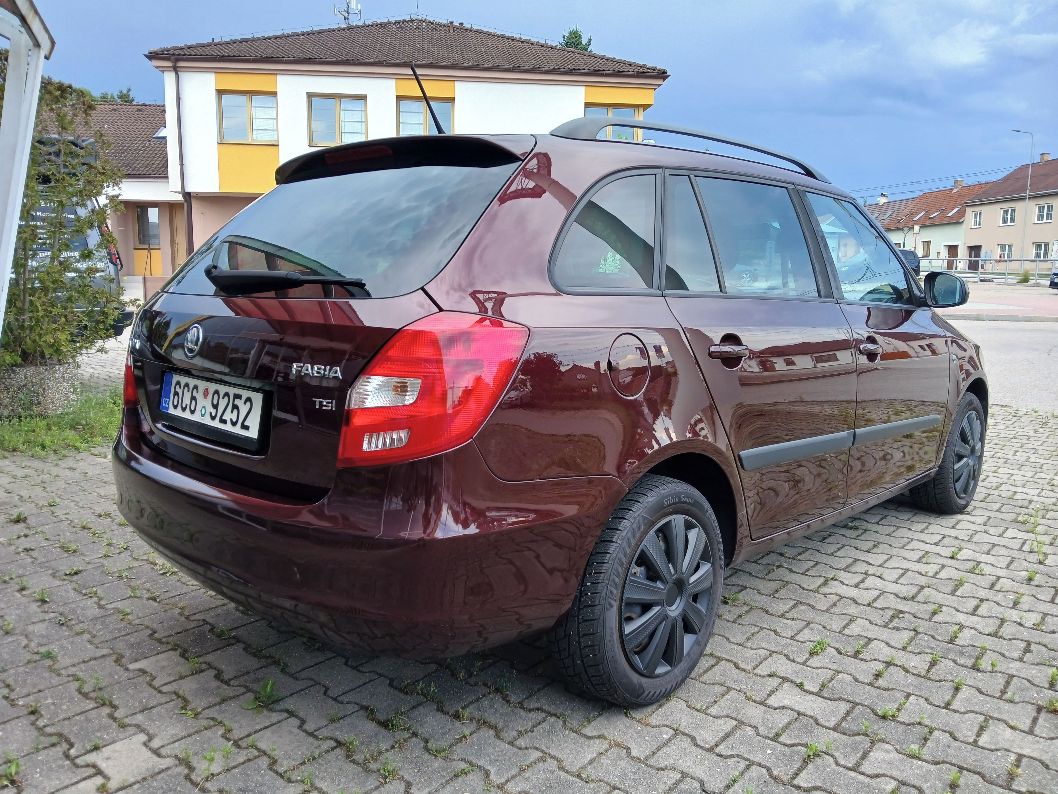 Škoda Fabia, 1.2TSI, 63kW, CZ, serv.kniha - fotka 5