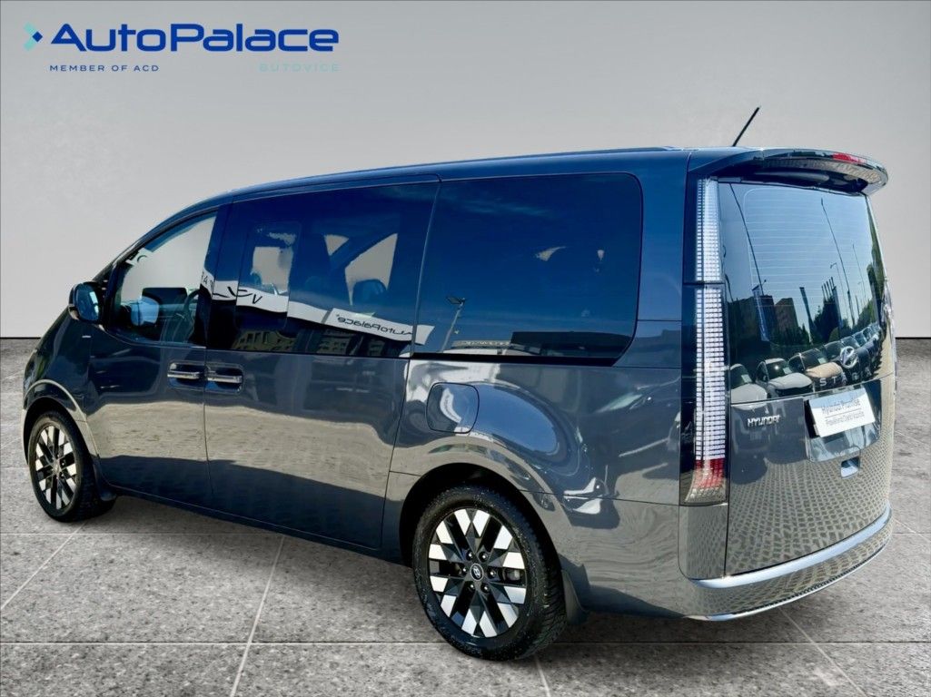Hyundai Staria, 2,2 CRDI PREMIUM LUXURY PANO - fotka 6