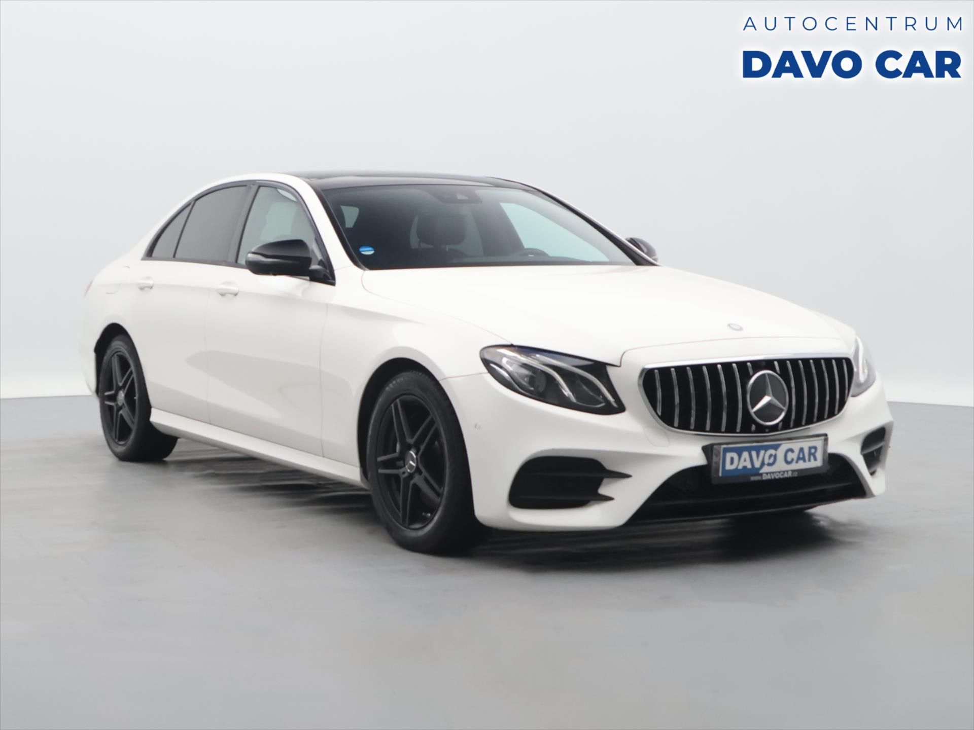 Mercedes-Benz Třídy E, 2,0 220d 143kW AMG Panorama