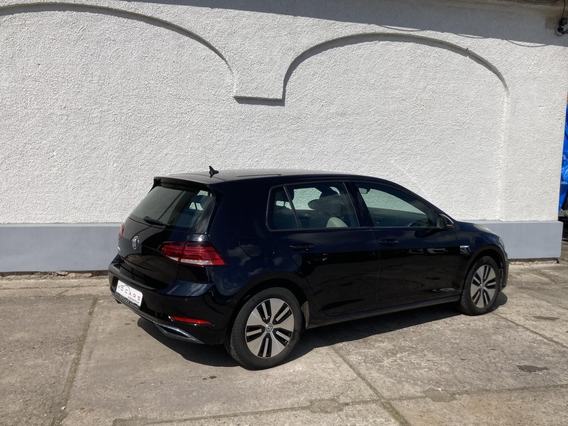Volkswagen Golf, MATRIX NAV DYNAUDIO WINTERPAKE - fotka 4