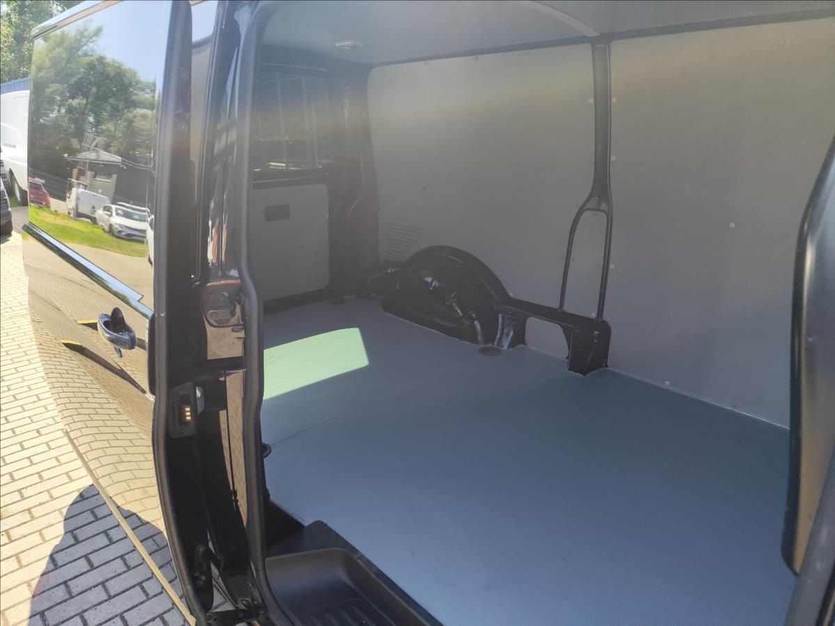 Volkswagen Transporter, 2,0TDI 84KW L2 AC 130tKM!! TOP - fotka 3