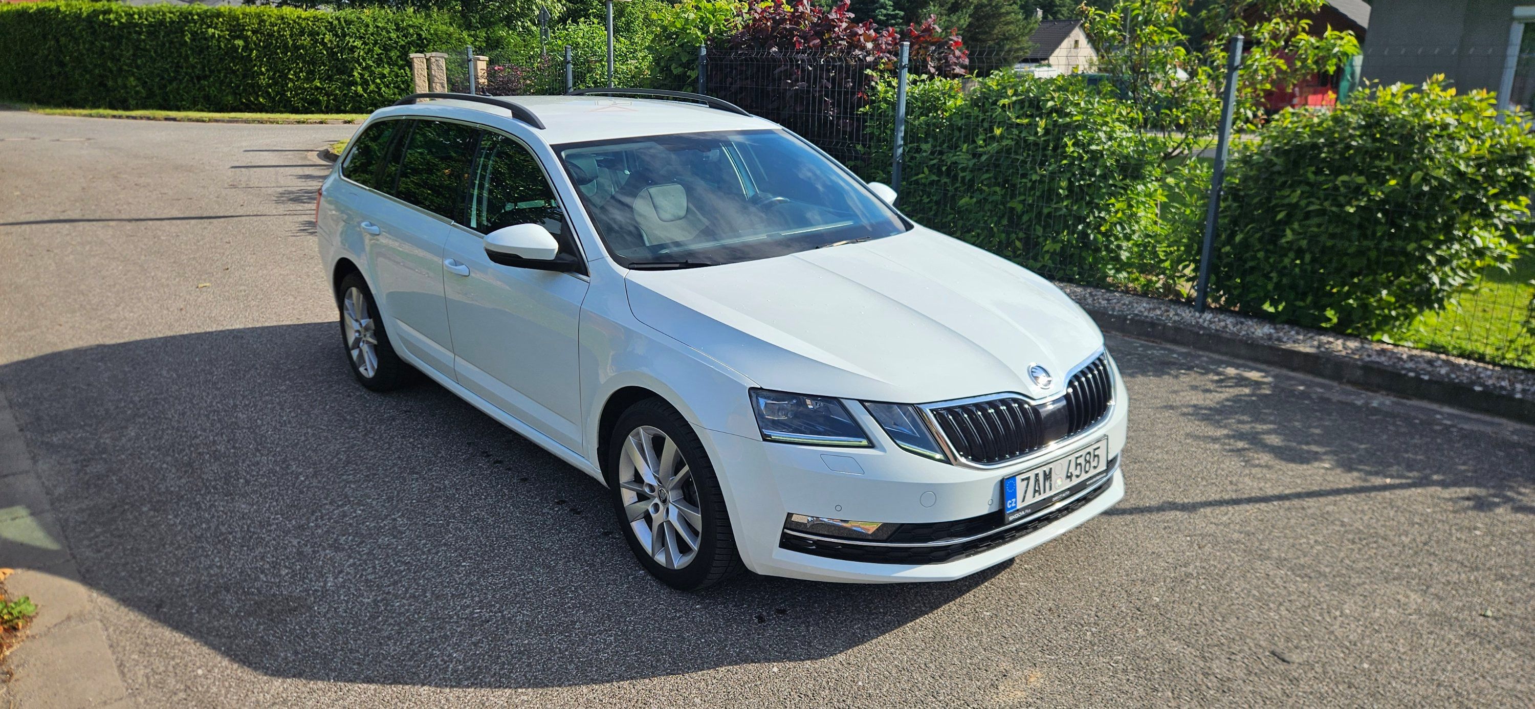 Škoda Octavia, 2.0 TDI 110KW DSG - 4x4 - DPH - fotka 3