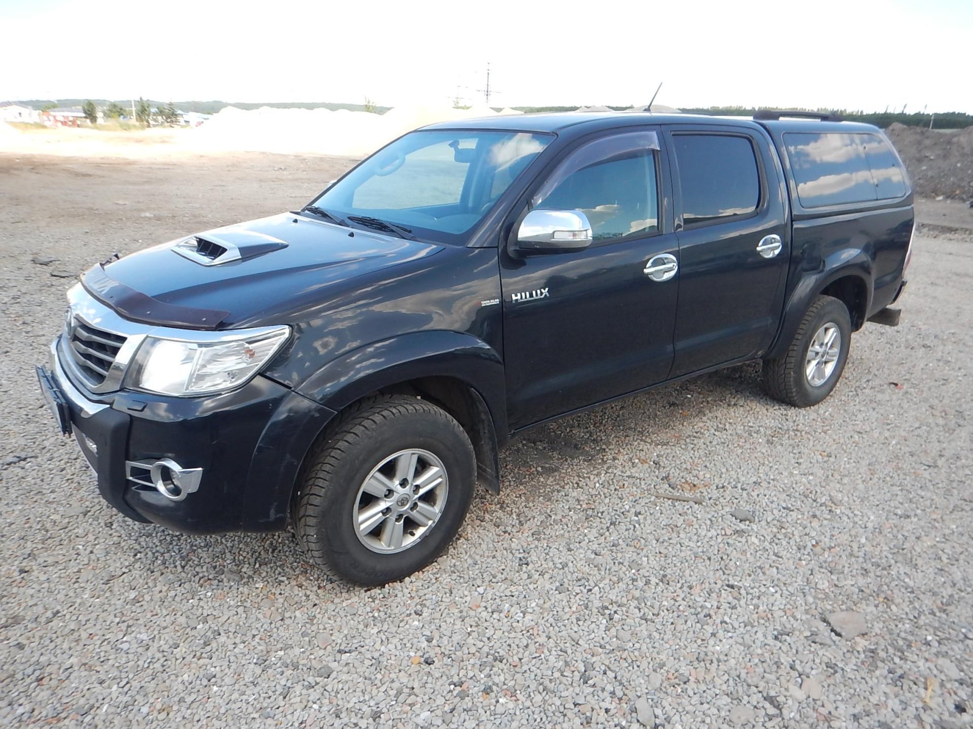 Toyota Hilux, 3.0 D-4D, 4x4, AUTOMAT, TAŽNÉ - fotka 2