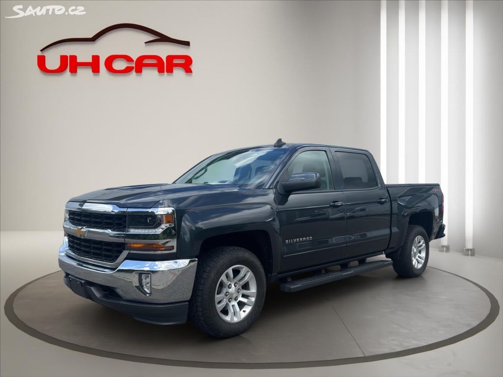 Chevrolet Silverado, 5,3 V8 LT 4X4 TAŽNÉ  1500