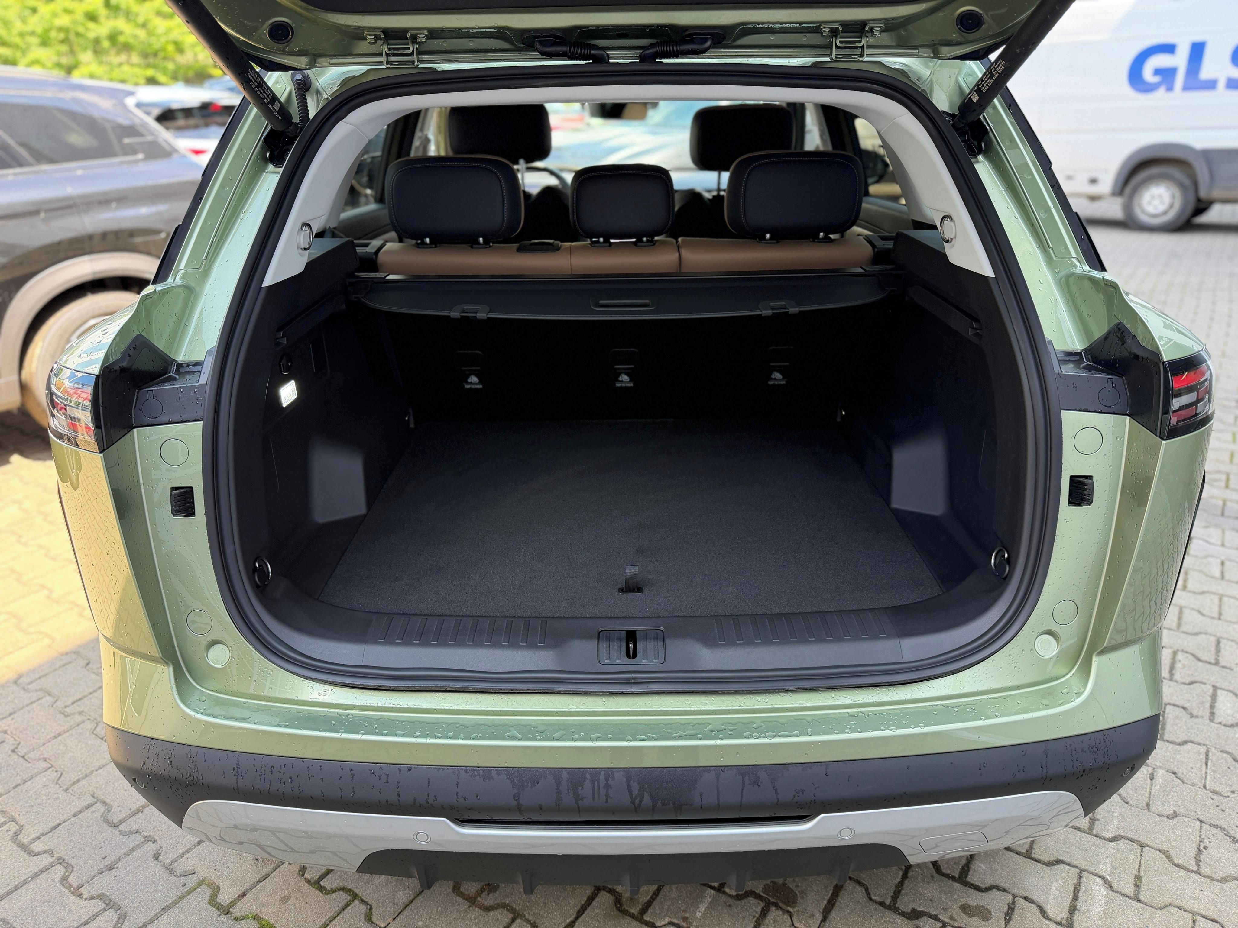 Jaecoo 7, PHEV Exclusive hnědý interiér - fotka 5