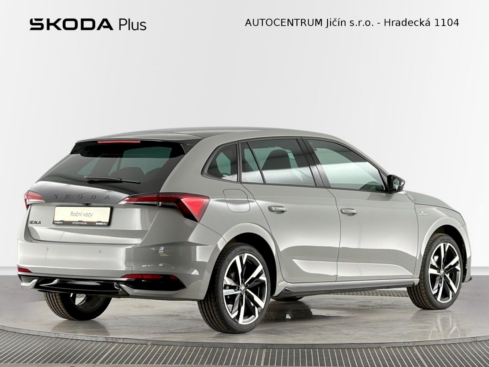 Škoda Scala, DSG 1.0TSI 85kW Monte Carlo - fotka 2