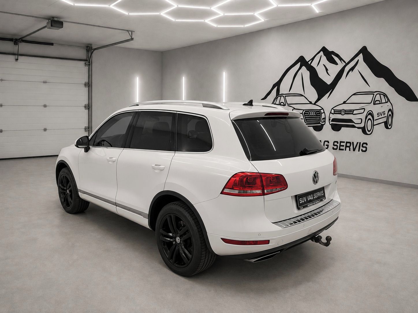 Volkswagen Touareg, 3.0TDI V6 PRUŽINY KŮŽE XENONY - fotka 4
