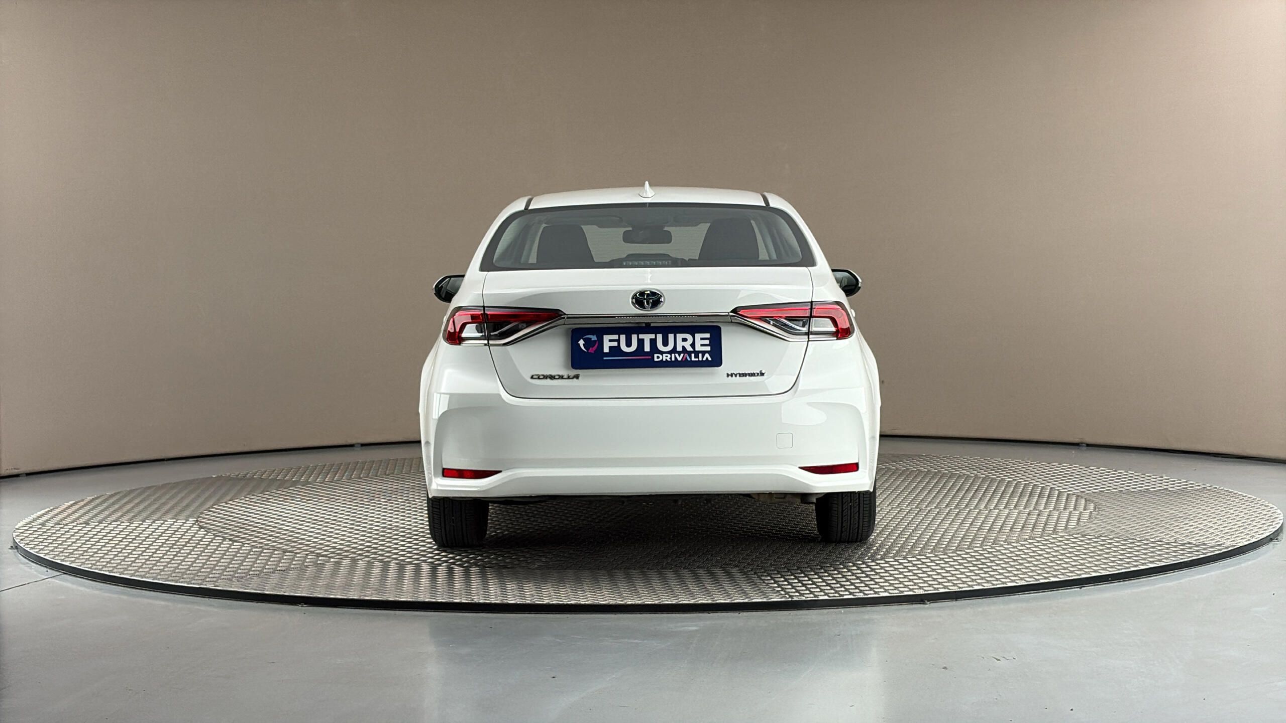 Toyota Corolla, 1.8 Hybrid AUT Active Sedan - fotka 5