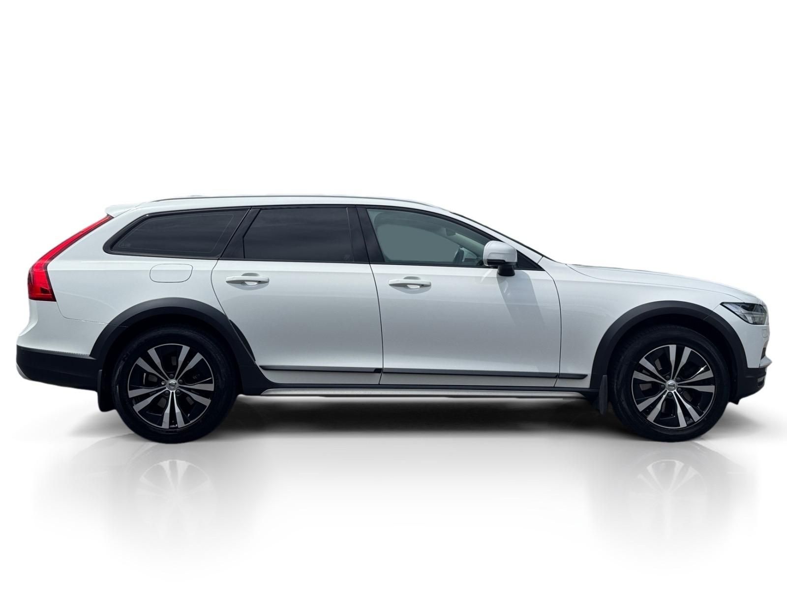 Volvo V90, CC D4 AWD // TZ // pneu // - fotka 6