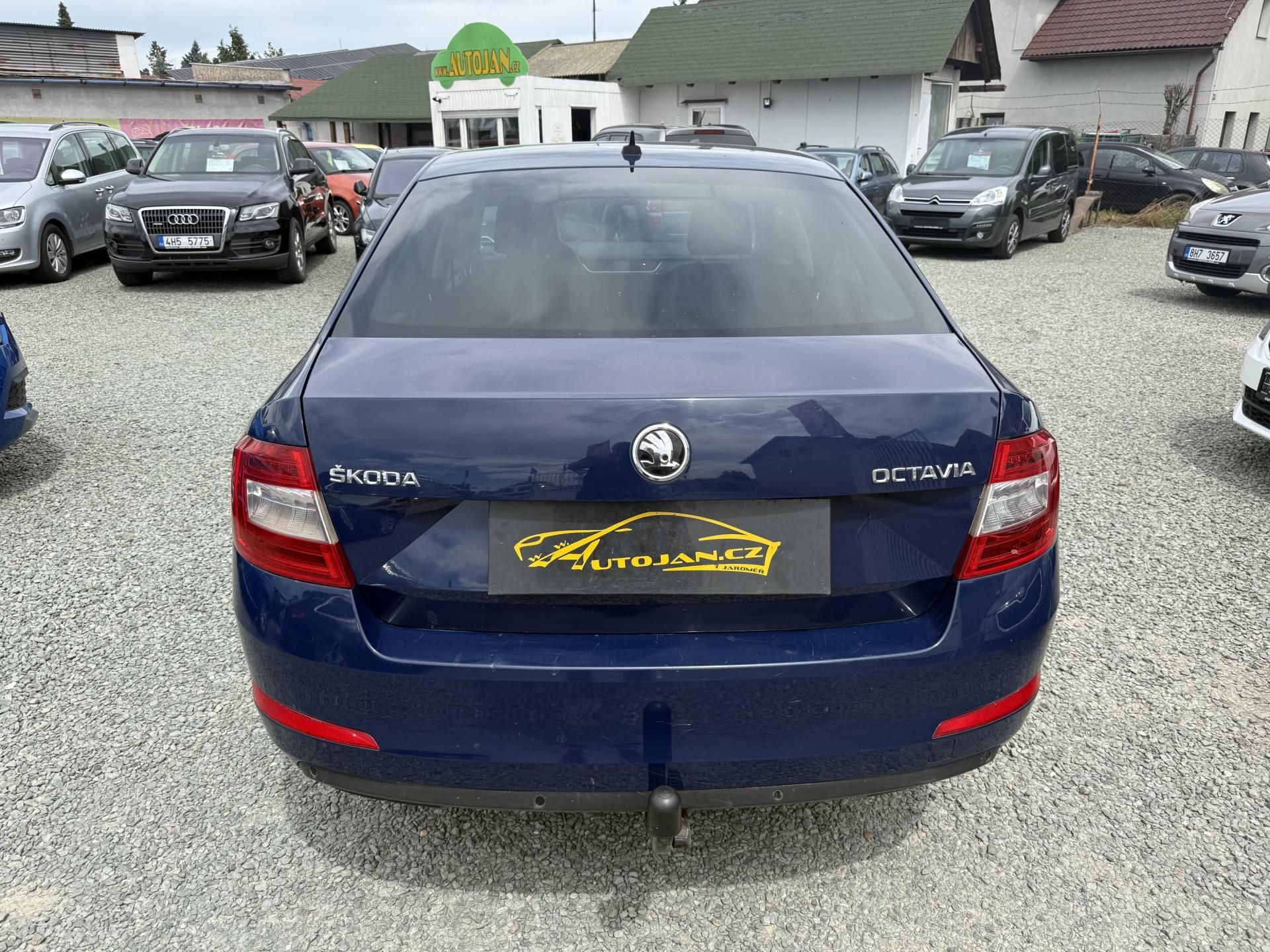 Škoda Octavia, 1.6 TDI ELEGANCE - fotka 5
