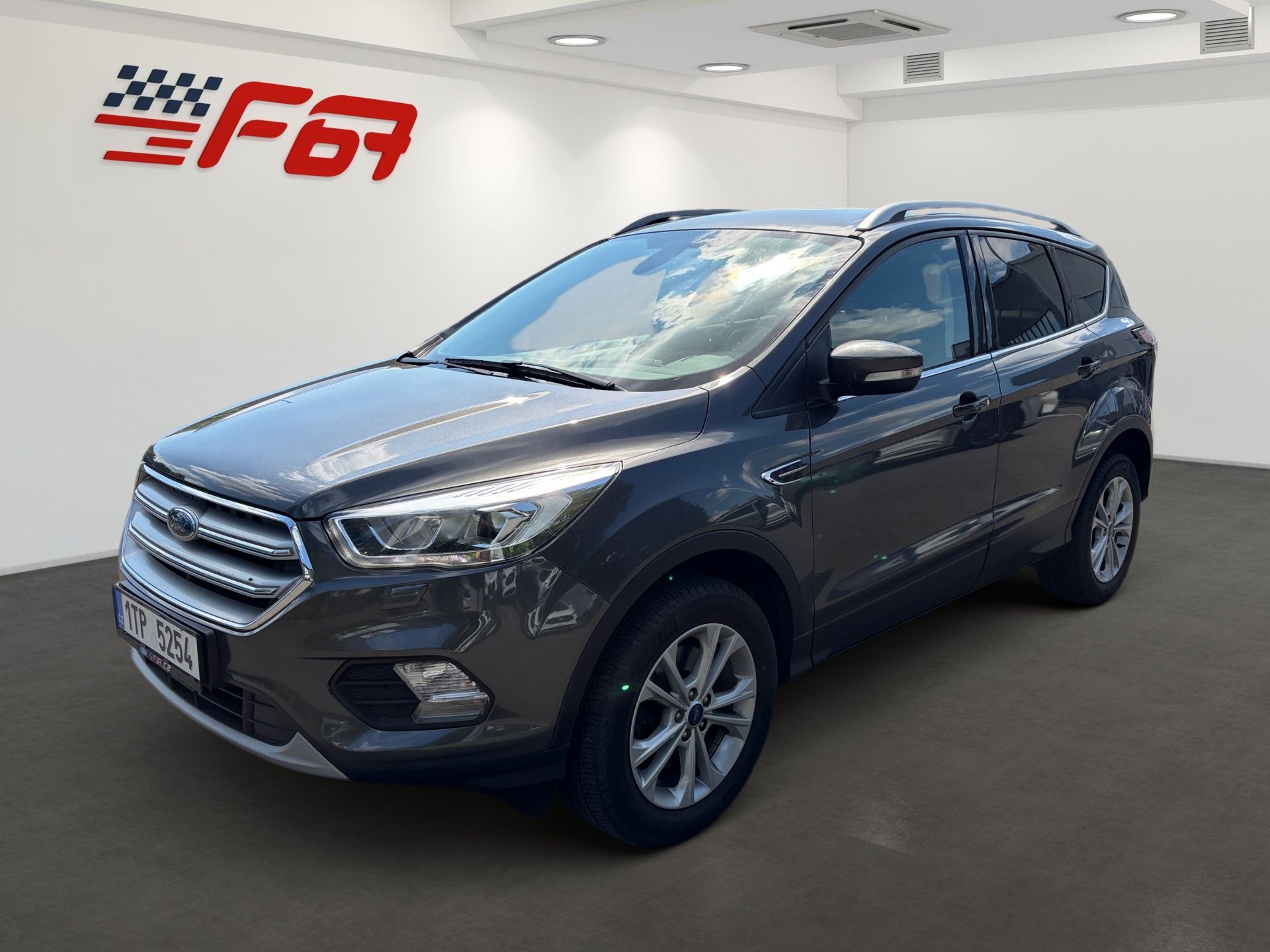 Ford Kuga, CZ AWD Titanium man. ZÁRUKA od