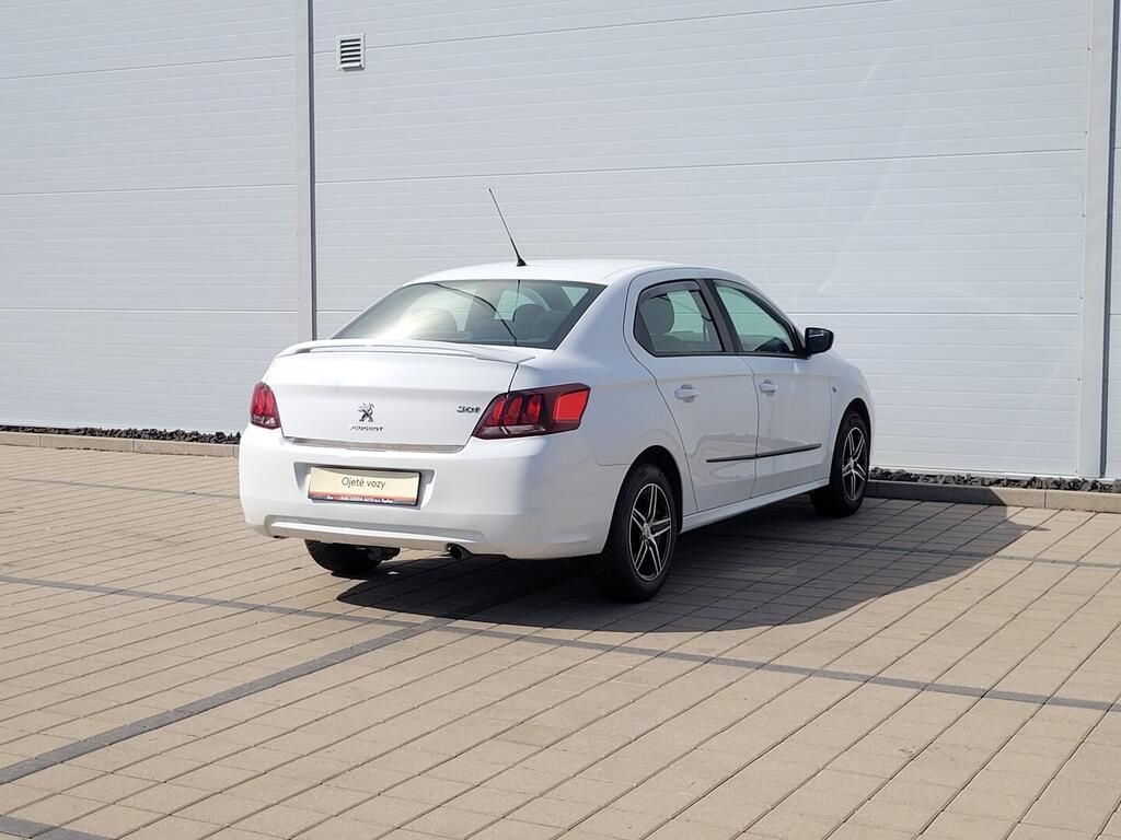 Peugeot 301, ALLURE 1.6 1.6 85 kW - fotka 5