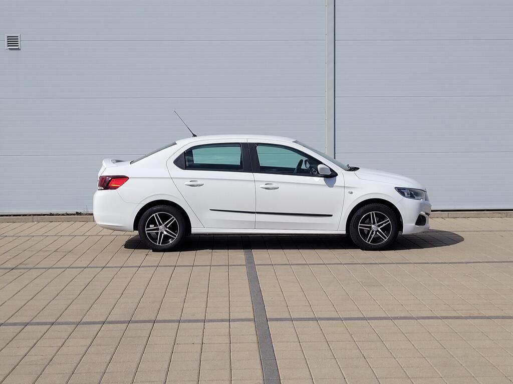 Peugeot 301, ALLURE 1.6 1.6 85 kW - fotka 4