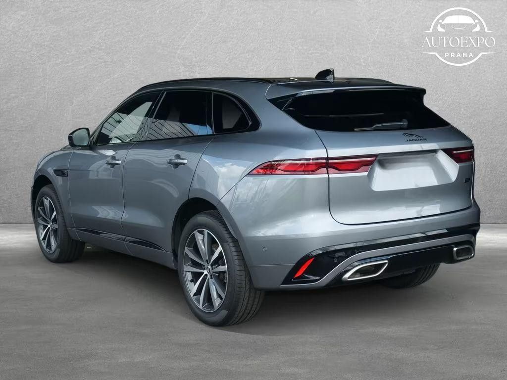 Jaguar F-Pace, D300 R-Dynamic SE AHK - fotka 2