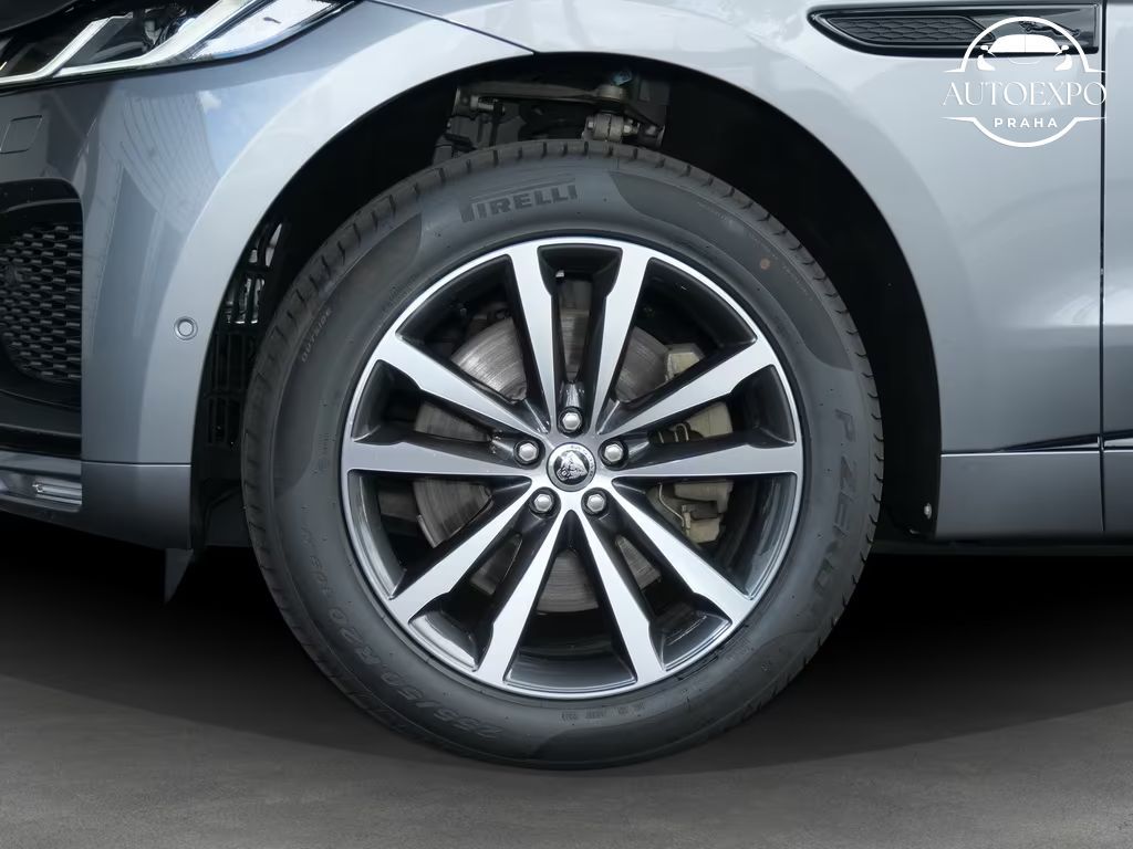 Jaguar F-Pace, D300 R-Dynamic SE AHK - fotka 6
