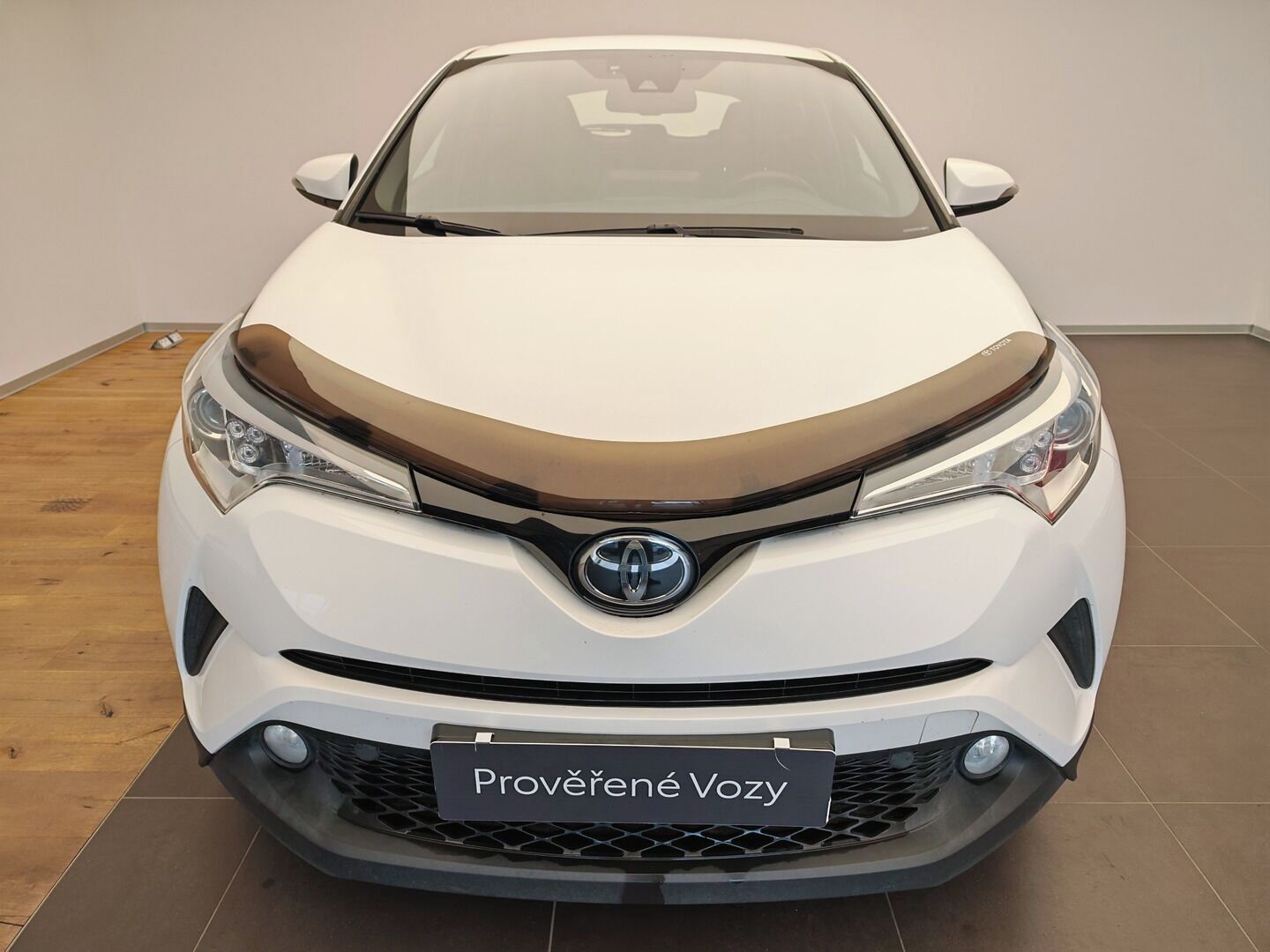 Toyota C-HR, 1.2 Turbo 85kW Active - fotka 2