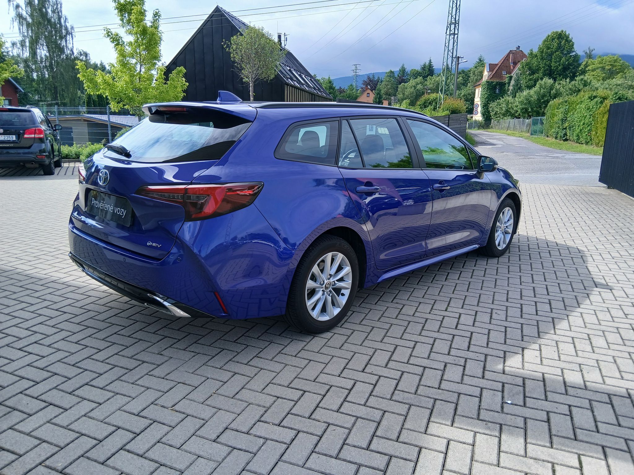 Toyota Corolla, 1.8 Hybrid Comfort Tech TS - fotka 6