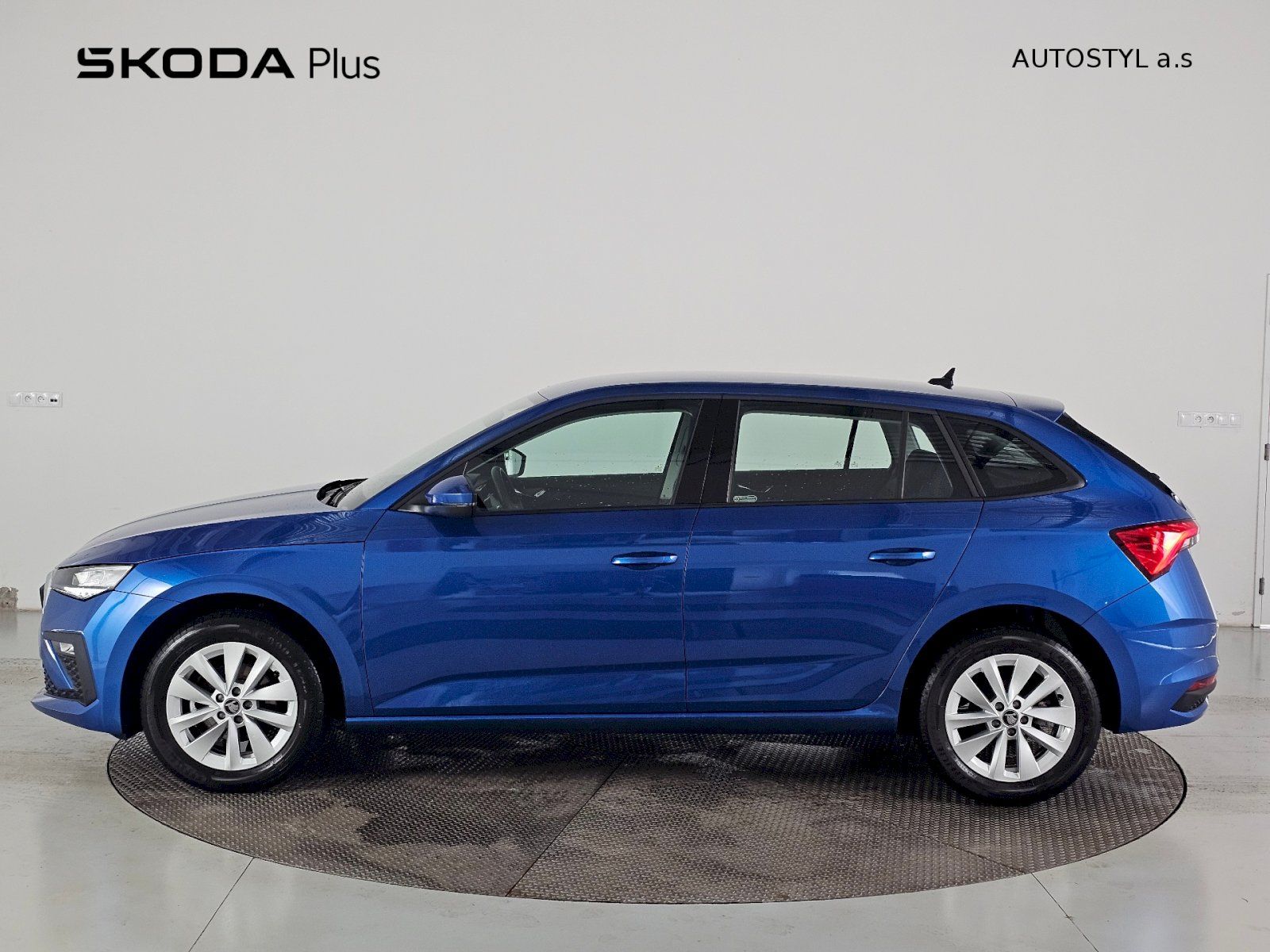Škoda Scala, 1.0TSi 85kW SELECTION - fotka 3