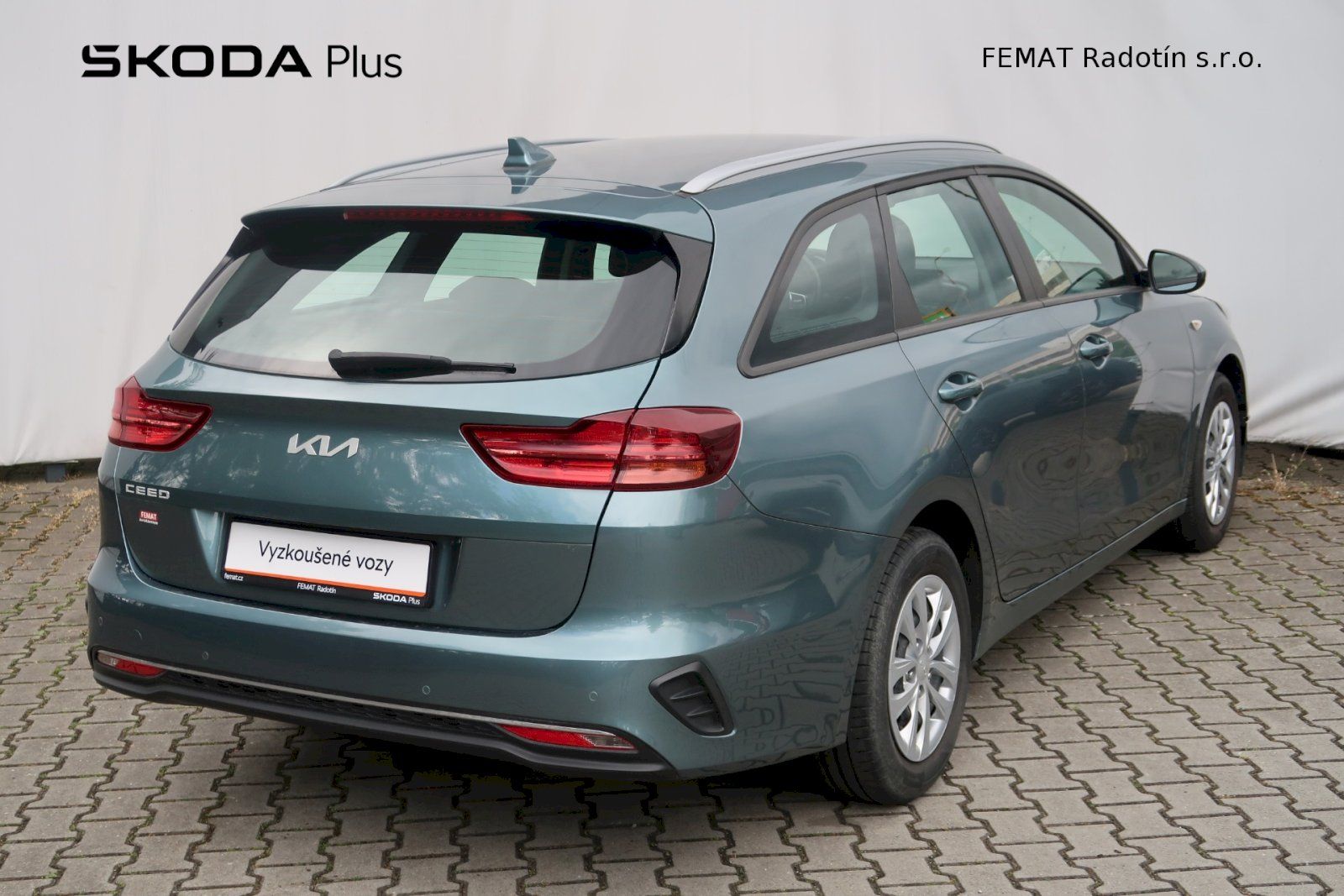 Kia Cee´d, Sportswagon, 1.0 T-GDI / 88 kW - fotka 2