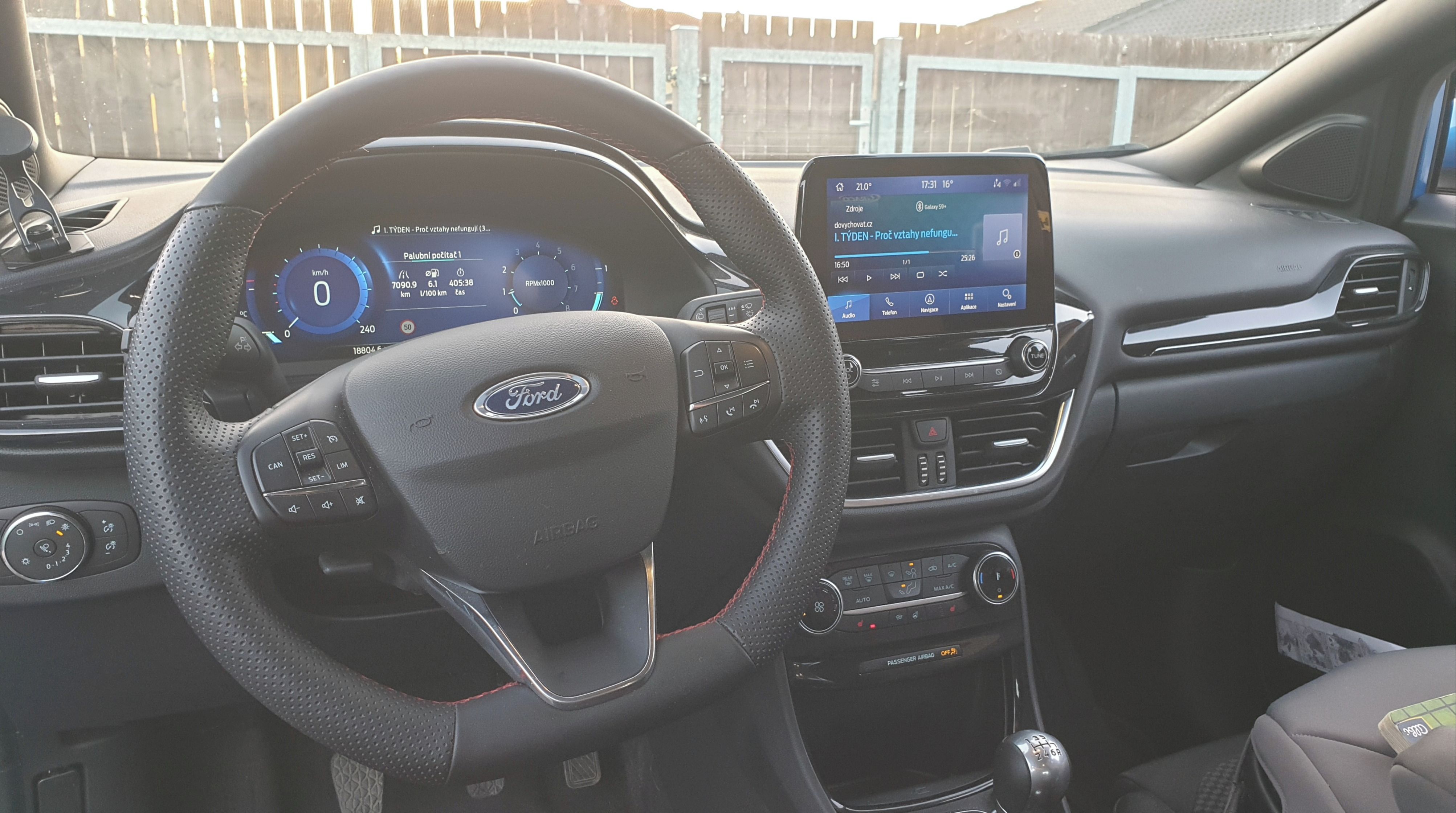 Ford Puma, 1.majitel, ZÁRUKA, DPH, ST-LIN - fotka 5
