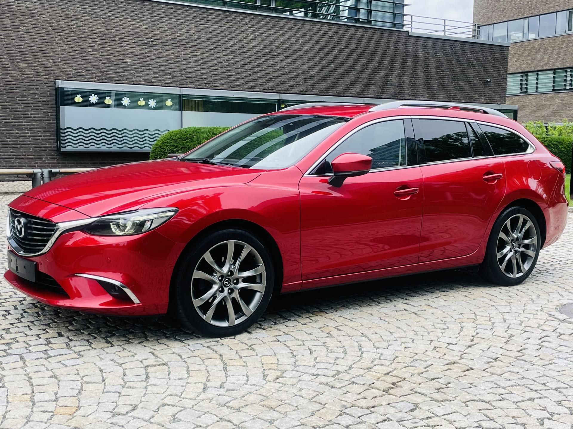 Mazda 6, 2.0i MAN KAMERA SERVISKA TAŽNÉ - fotka 6