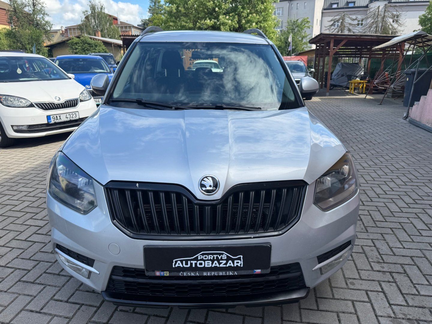 Škoda Yeti, 2.0 TDI 4X4 - Původ ČR ! - fotka 6