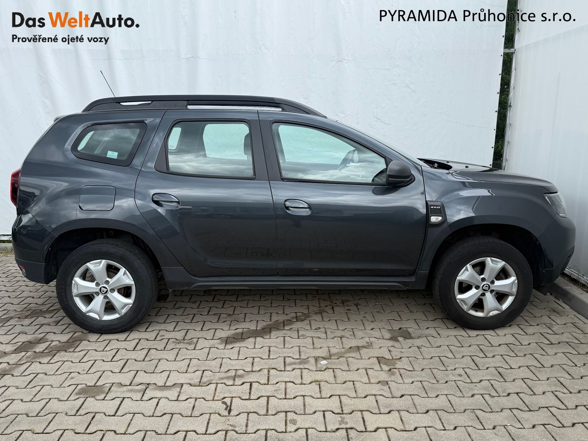 Dacia Duster, 1.3 TCe 96 kW Comfort 4x4 - fotka 6