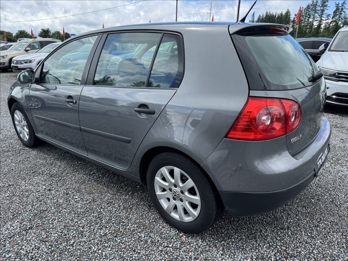 Volkswagen Golf, 1,6   i  75 KW BEZ KOROZE - fotka 5