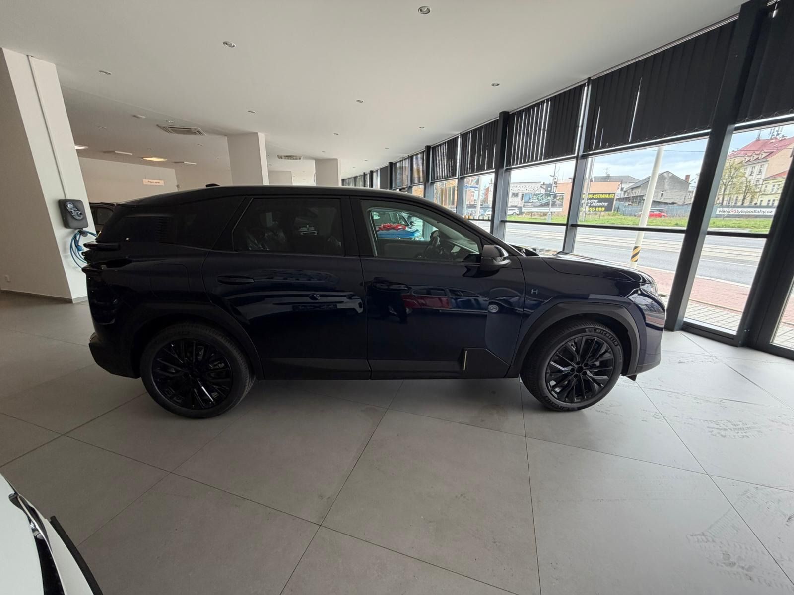 Citroën C5 Aircross, MAX Plug-in Hybrid 195k  Předv - fotka 6