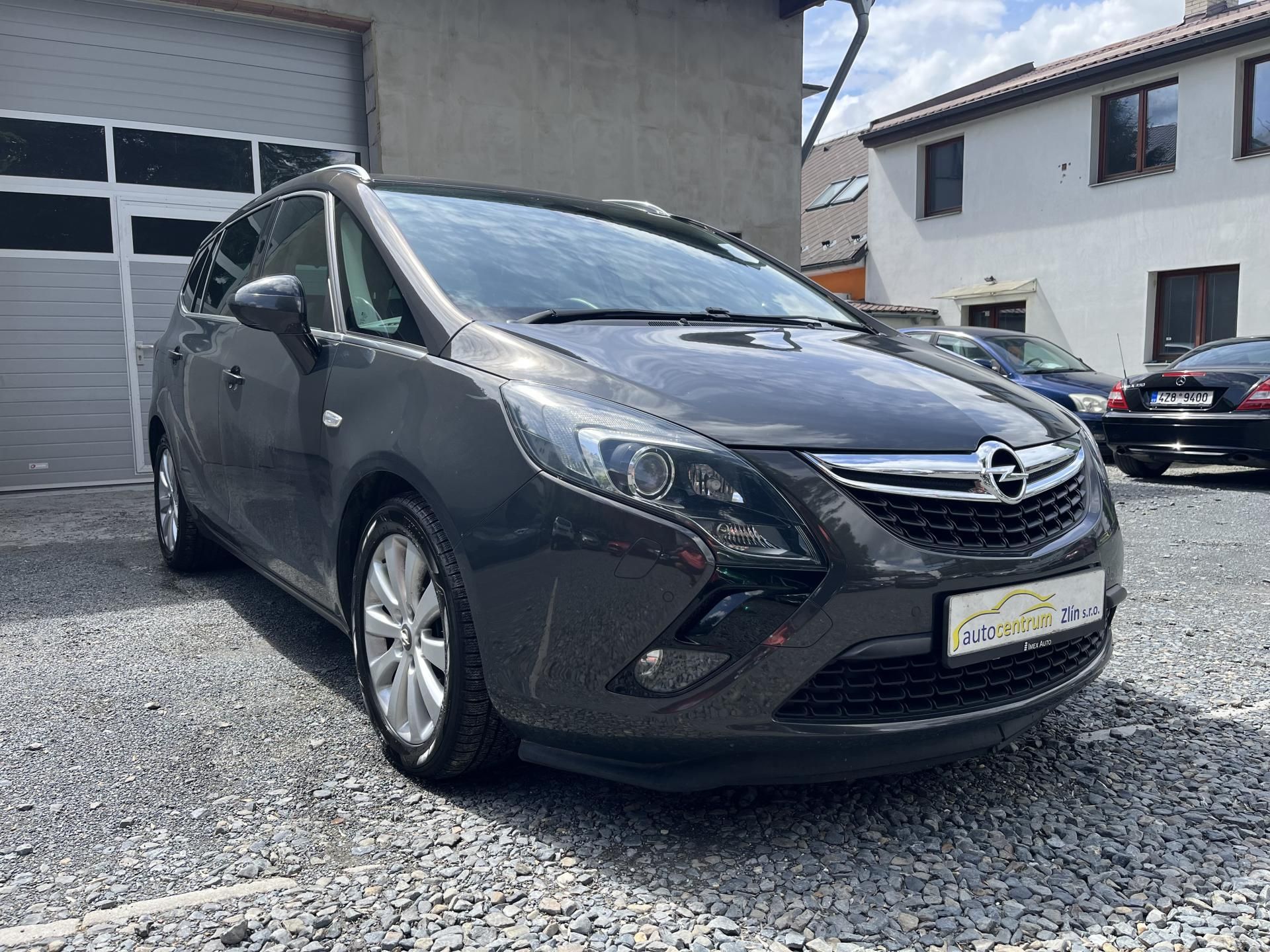 Opel Zafira, 2,0 CDTi 125 Kw 7 MÍST, TAŽNÉ!