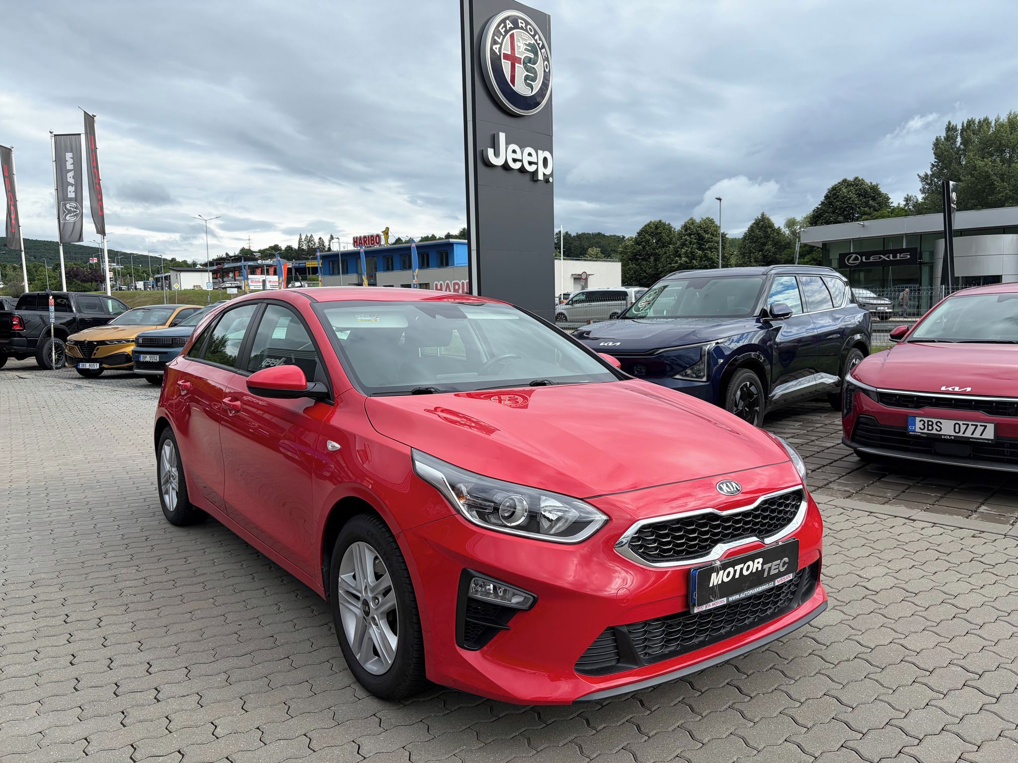 Kia Cee´d - fotka 2
