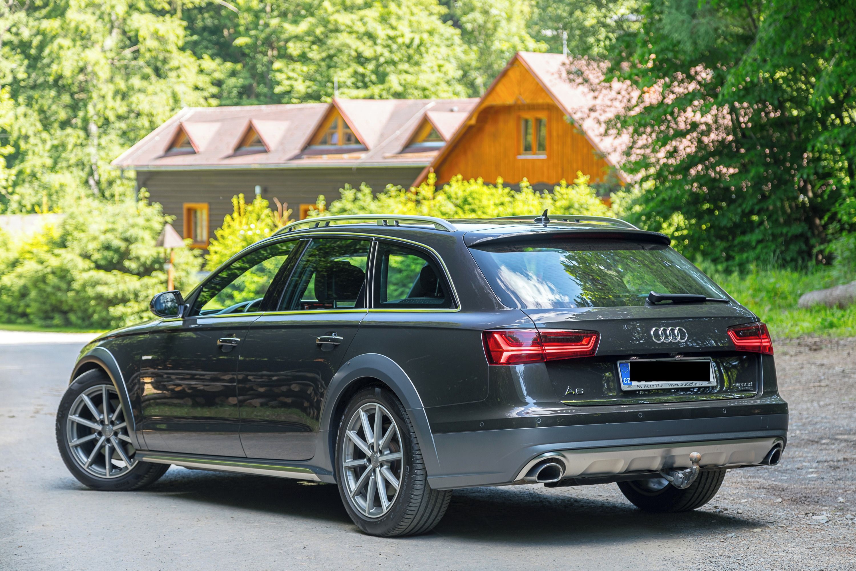 Audi A6 allroad, 3,0 TDI 200kW, 4x4, Nez.topení - fotka 3