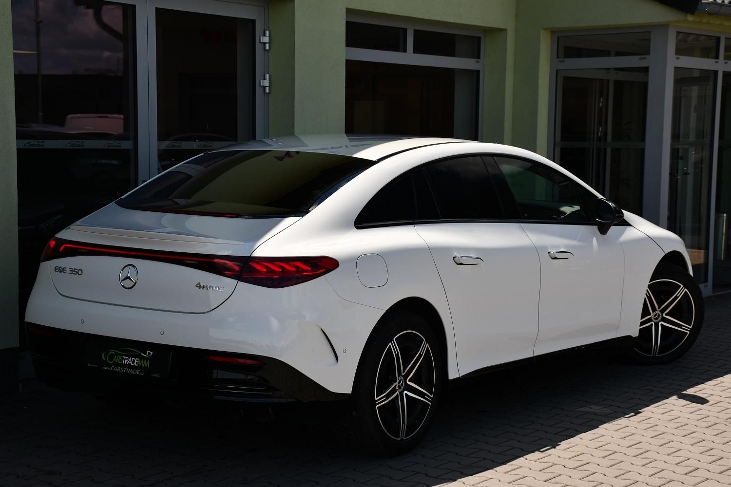 Mercedes-Benz EQE, 350 AMG PREMIUM 4MATIC 1M - fotka 4