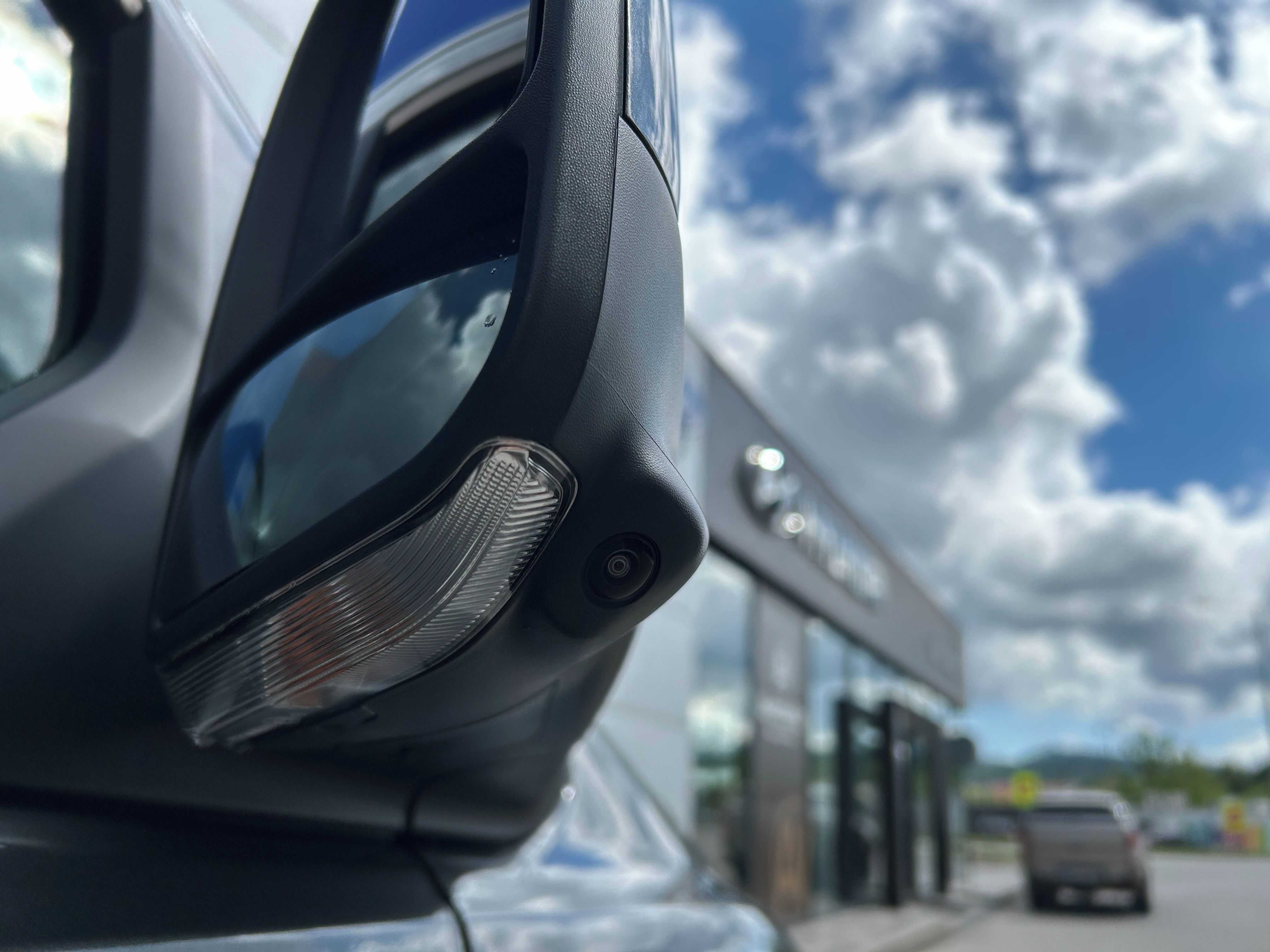 Ford Tourneo Custom, Titanium X L2 2.0EcoBlue 125kW - fotka 5