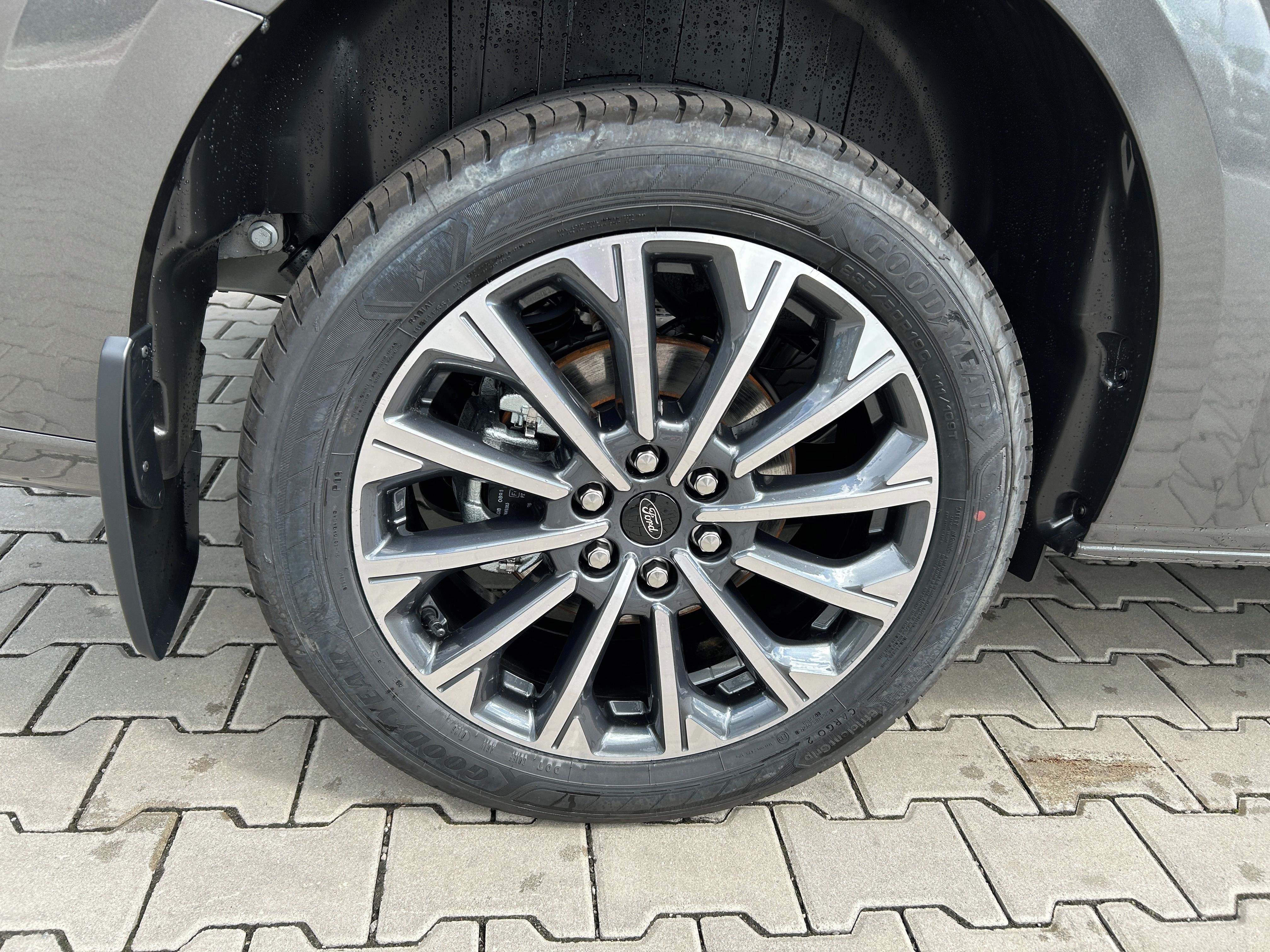Ford Tourneo Custom, Titanium X L2 2.0EcoBlue 125kW - fotka 6